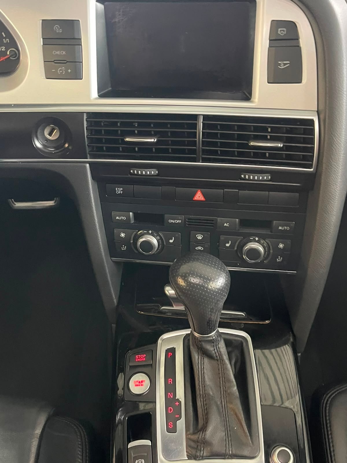 AUDI A6 Limousine 3.0 TFSI quattro tiptronic | MFK 04.2024 | S-Line Sportpaket-image-13
