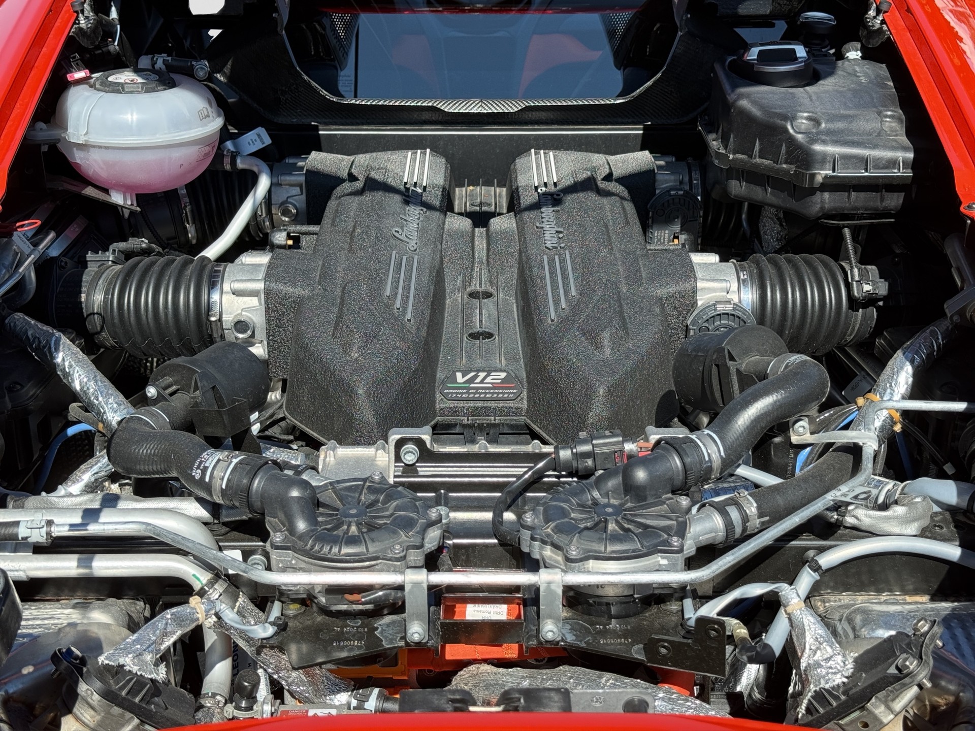 LAMBORGHINI Revuelto HPEV-image-7