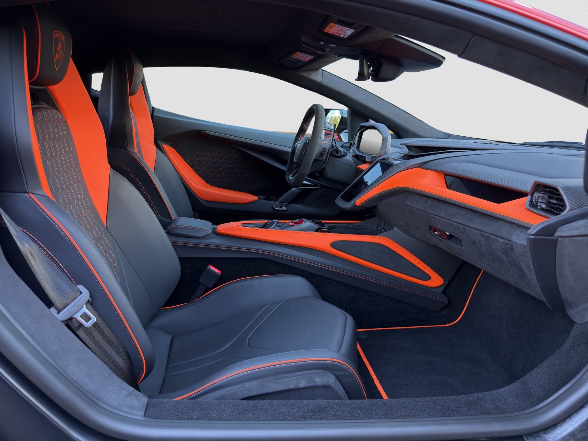 LAMBORGHINI Revuelto HPEV-image-5