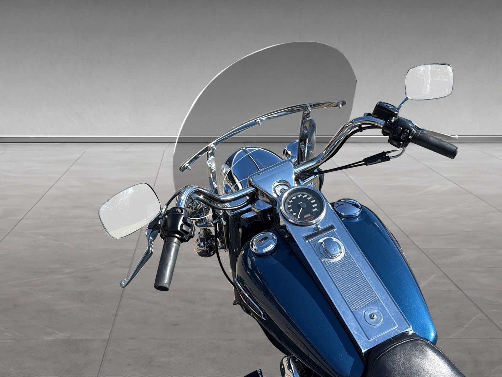 HARLEY-DAVIDSON FLHRCI Road King Classic-showroom-element-3