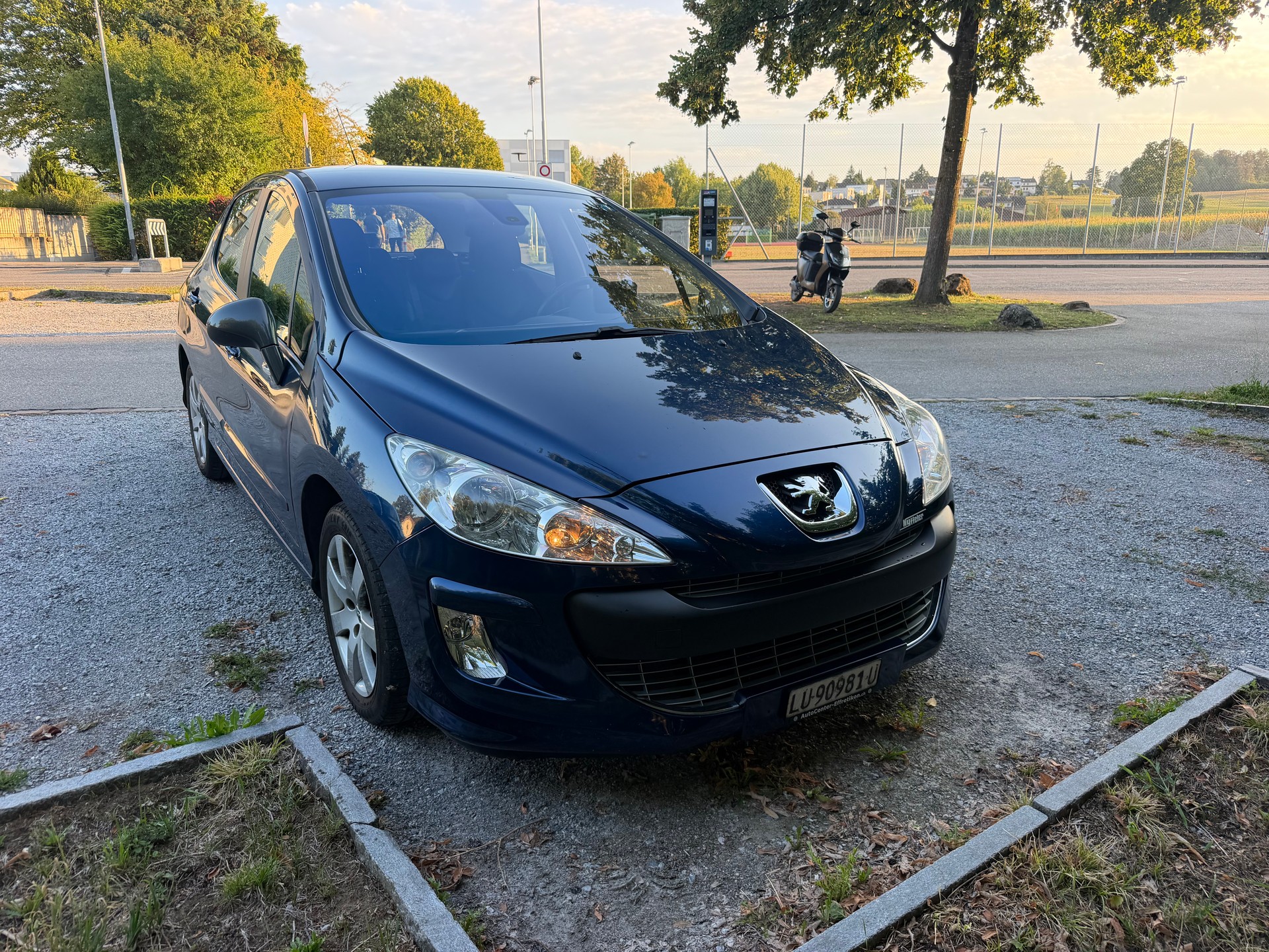 PEUGEOT 308 1.6 HDI Sport-image-0