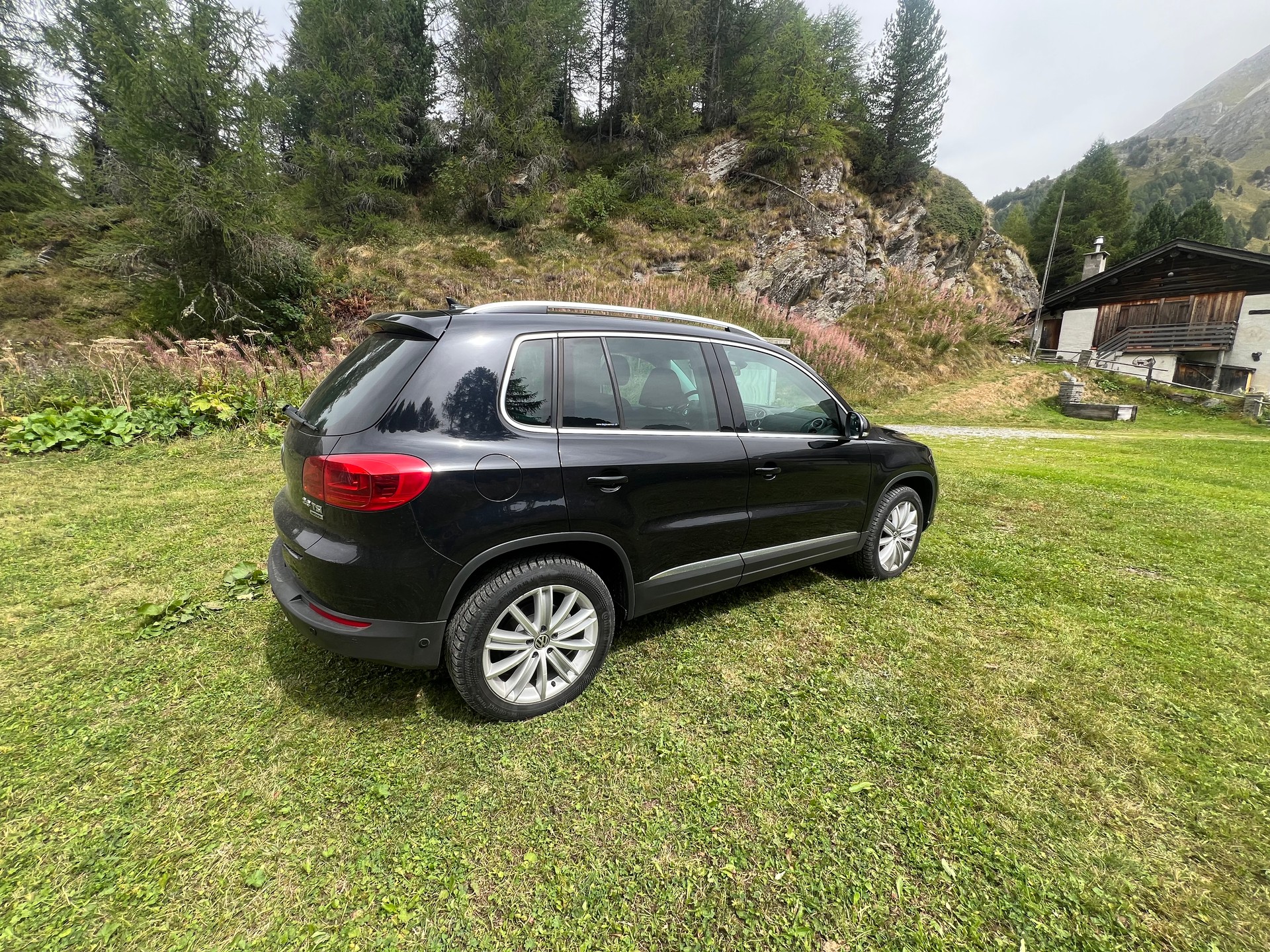 VW Tiguan 2.0 TSI 4motion-image-2