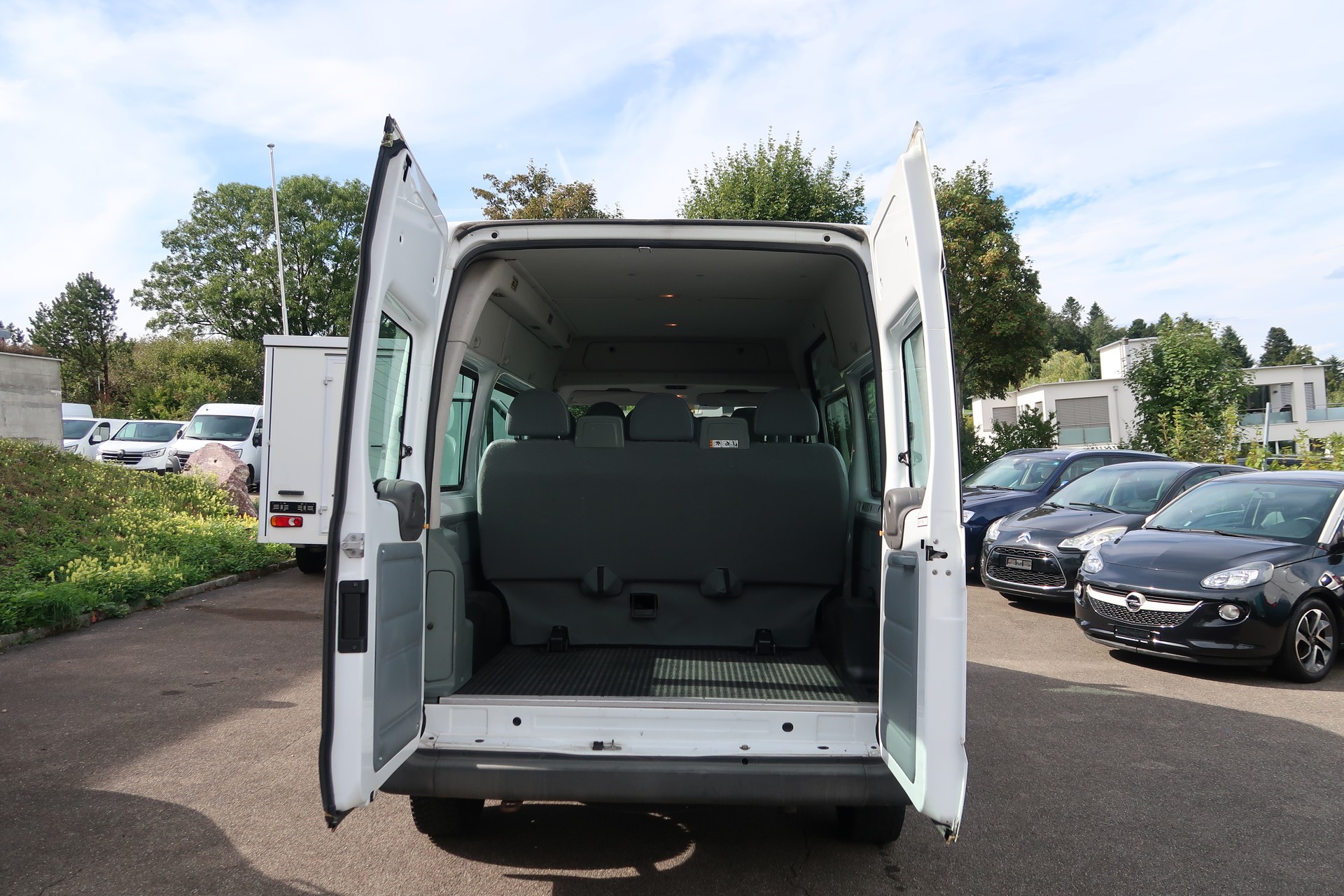 FORD Transit 2.2 TDCi 350 M Trend-image-14