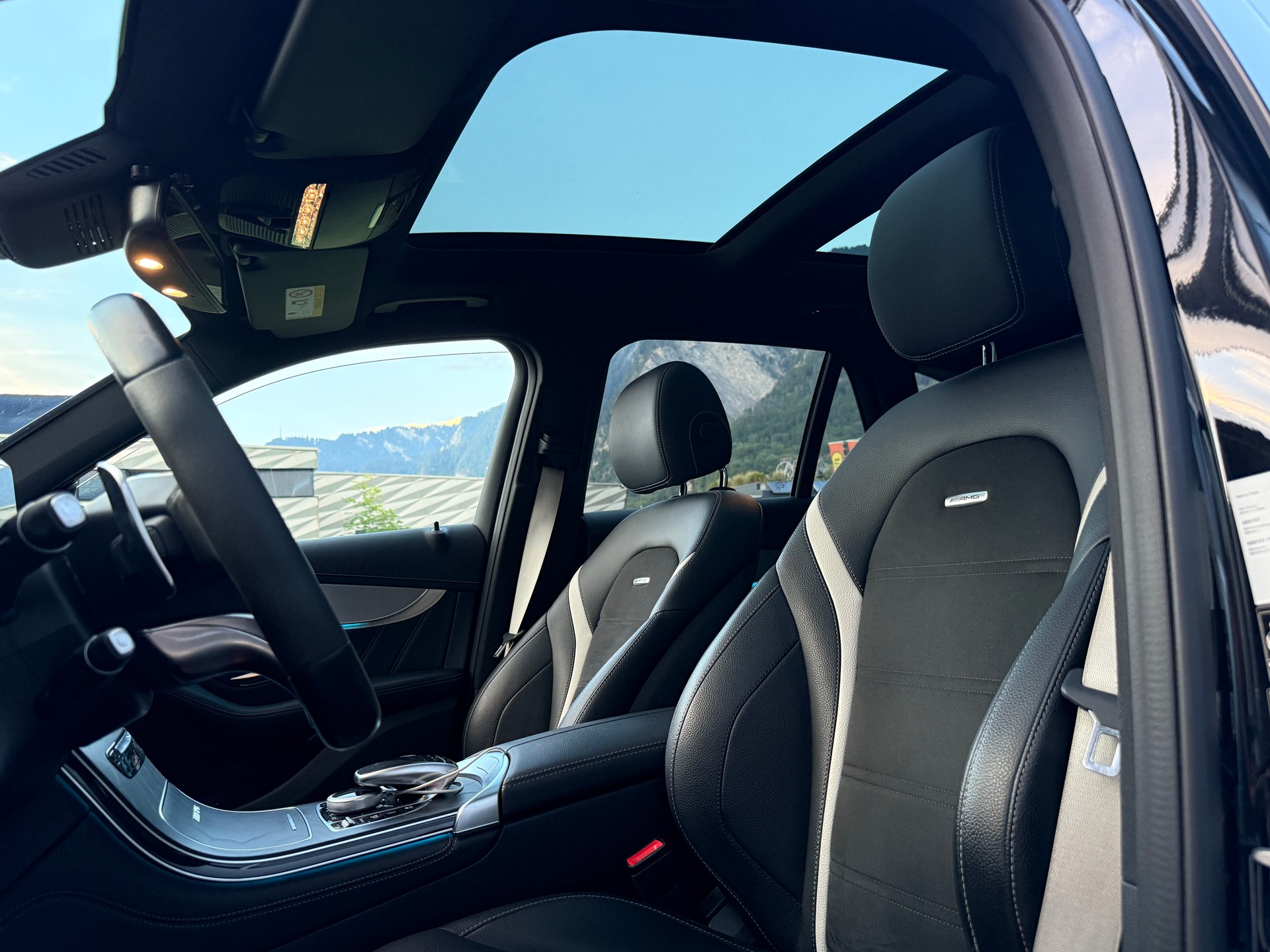 MERCEDES-BENZ GLC 63 S AMG 4Matic+ 9G-Tronic-image-5