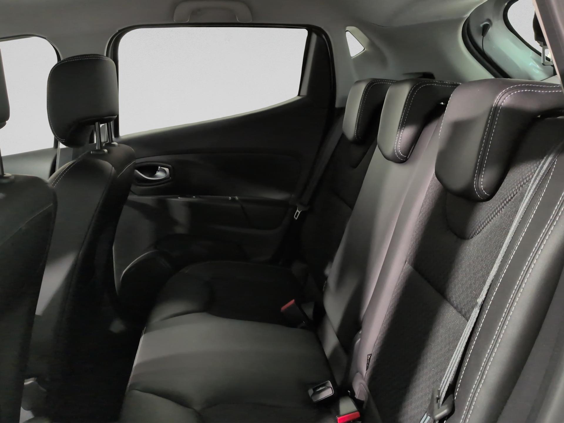 RENAULT Clio 1.2 16V T Intens EDC-image-14