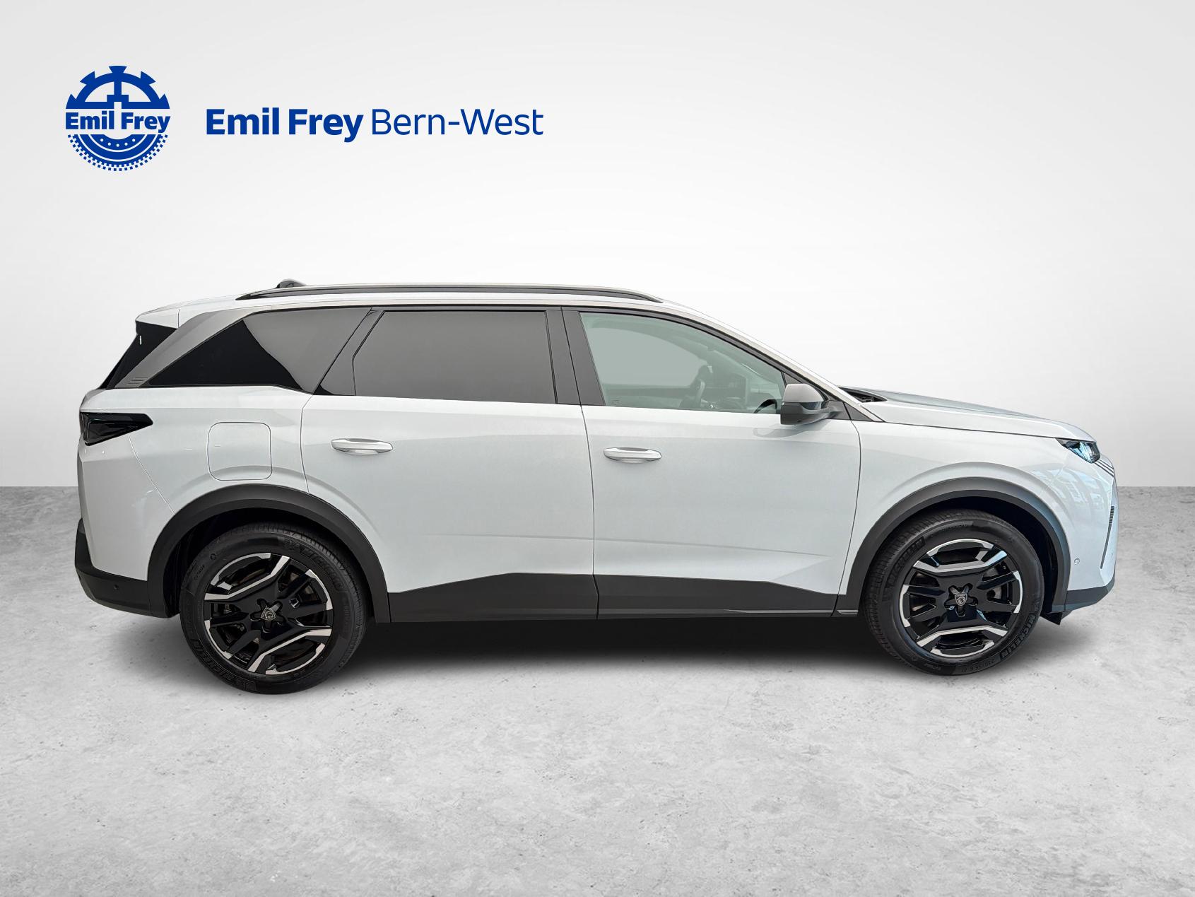PEUGEOT 5008 1.6 PHEV Allure-image-5