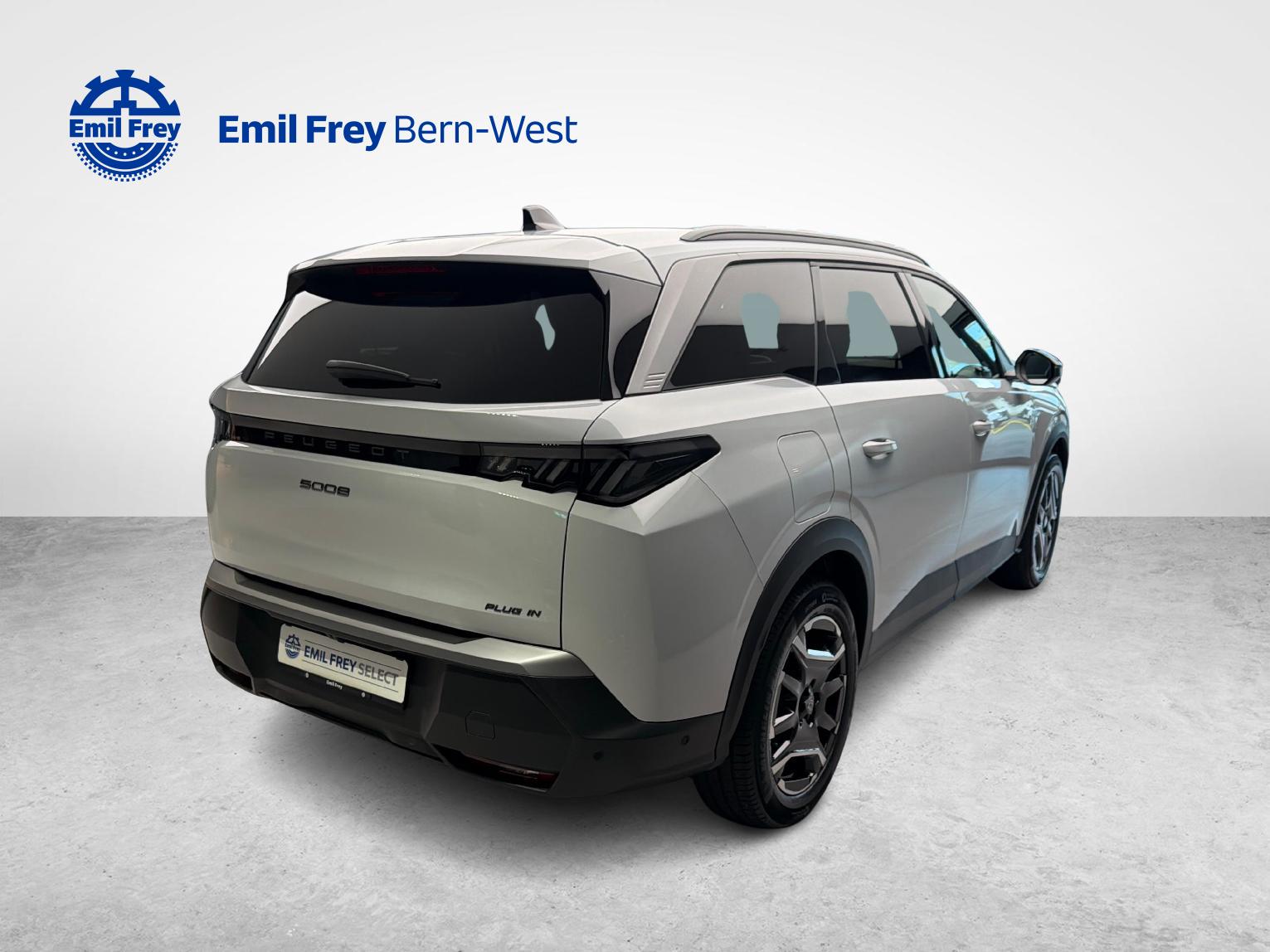 PEUGEOT 5008 1.6 PHEV Allure-image-4