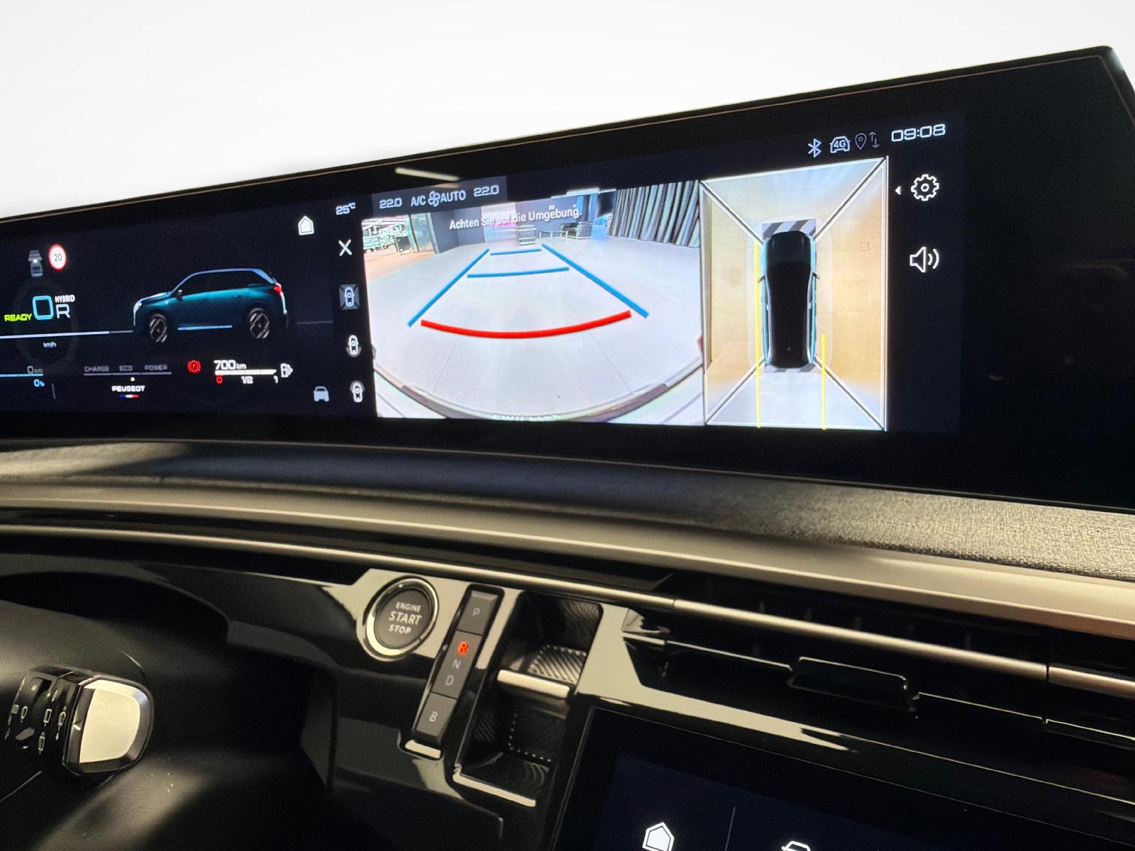 PEUGEOT 5008 1.6 PHEV Allure-image-17