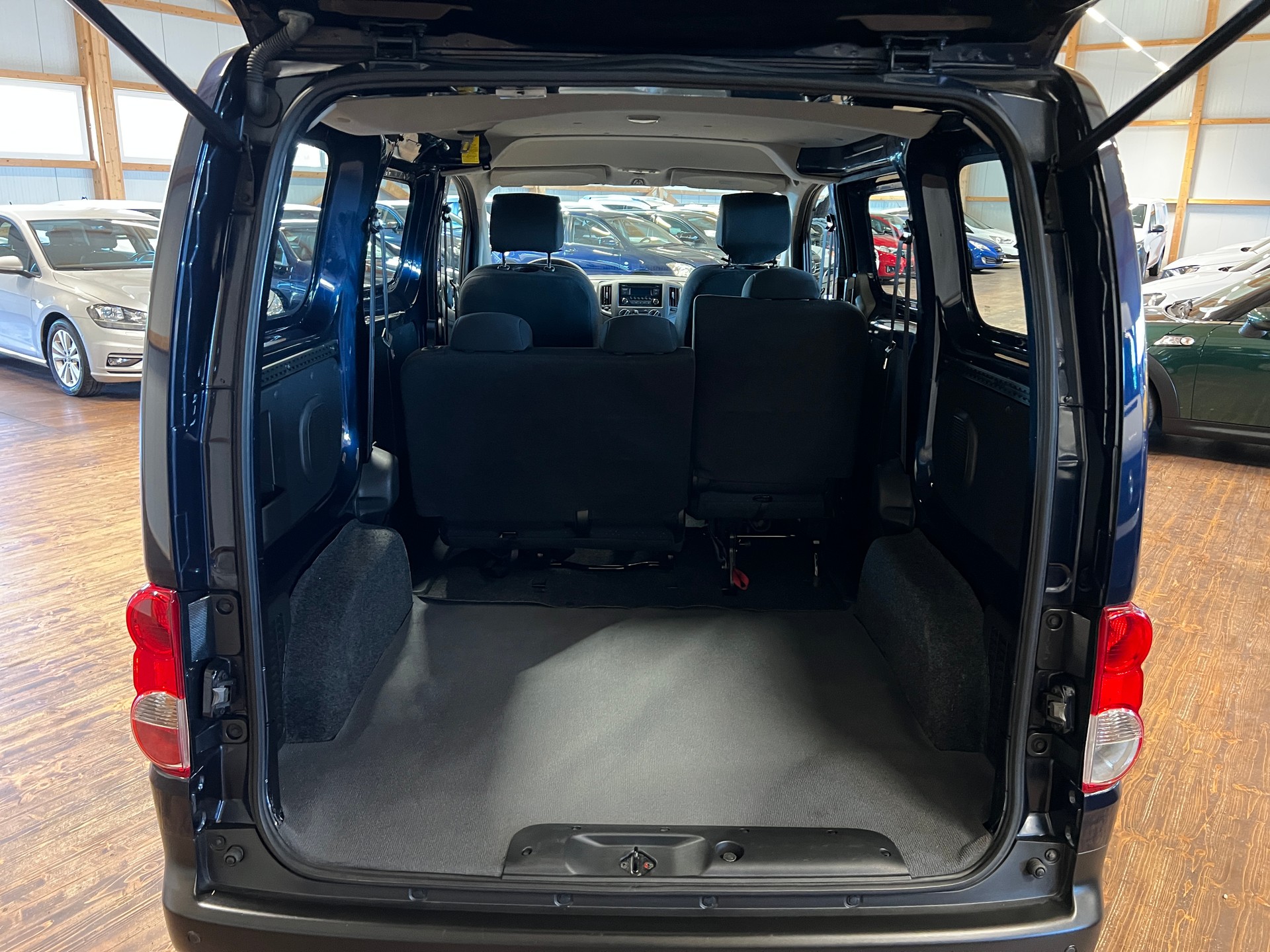 NISSAN NV200 1.6 16V 110 Comfort-image-14