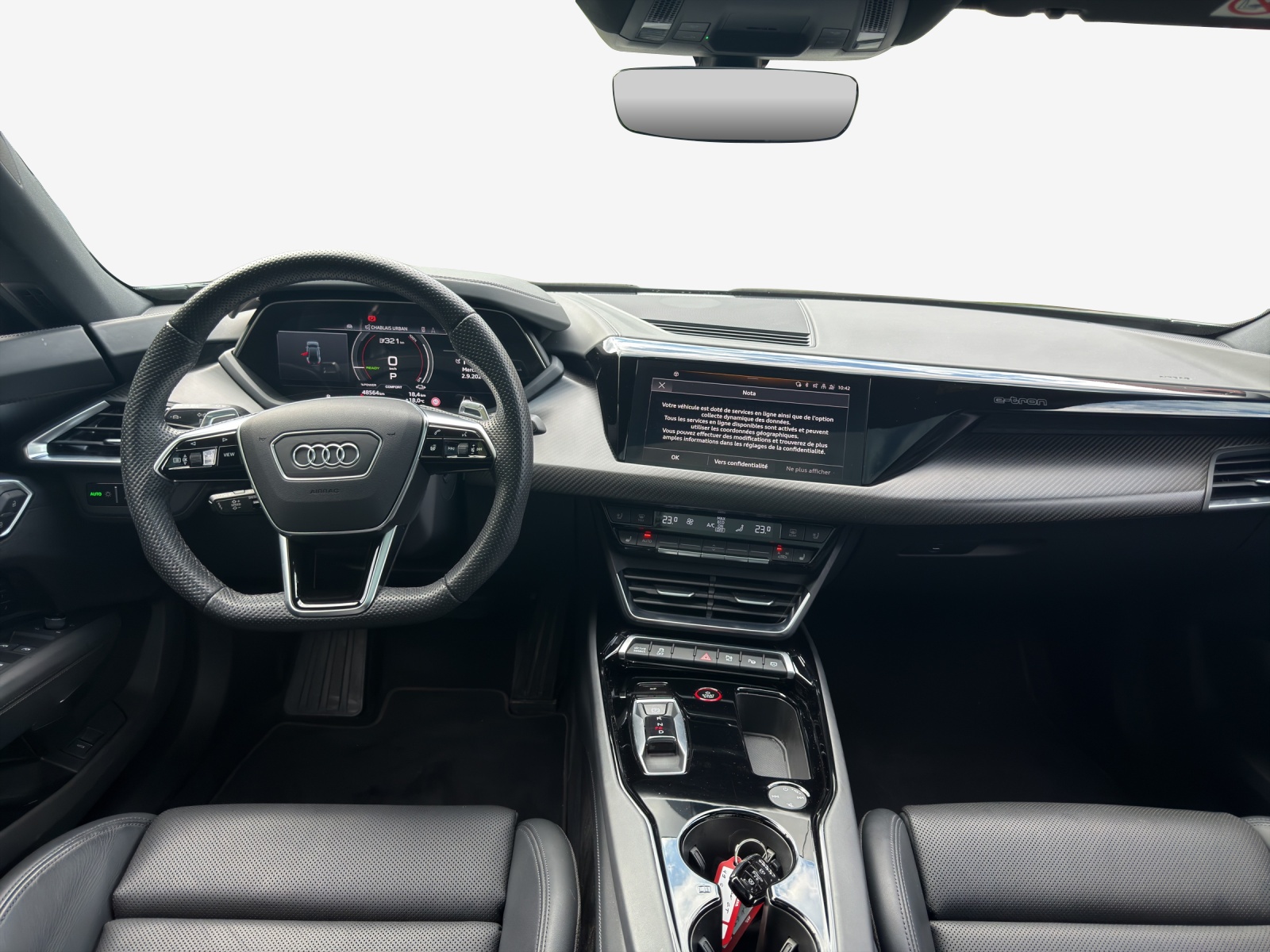 AUDI e-tron GT quattro-image-9