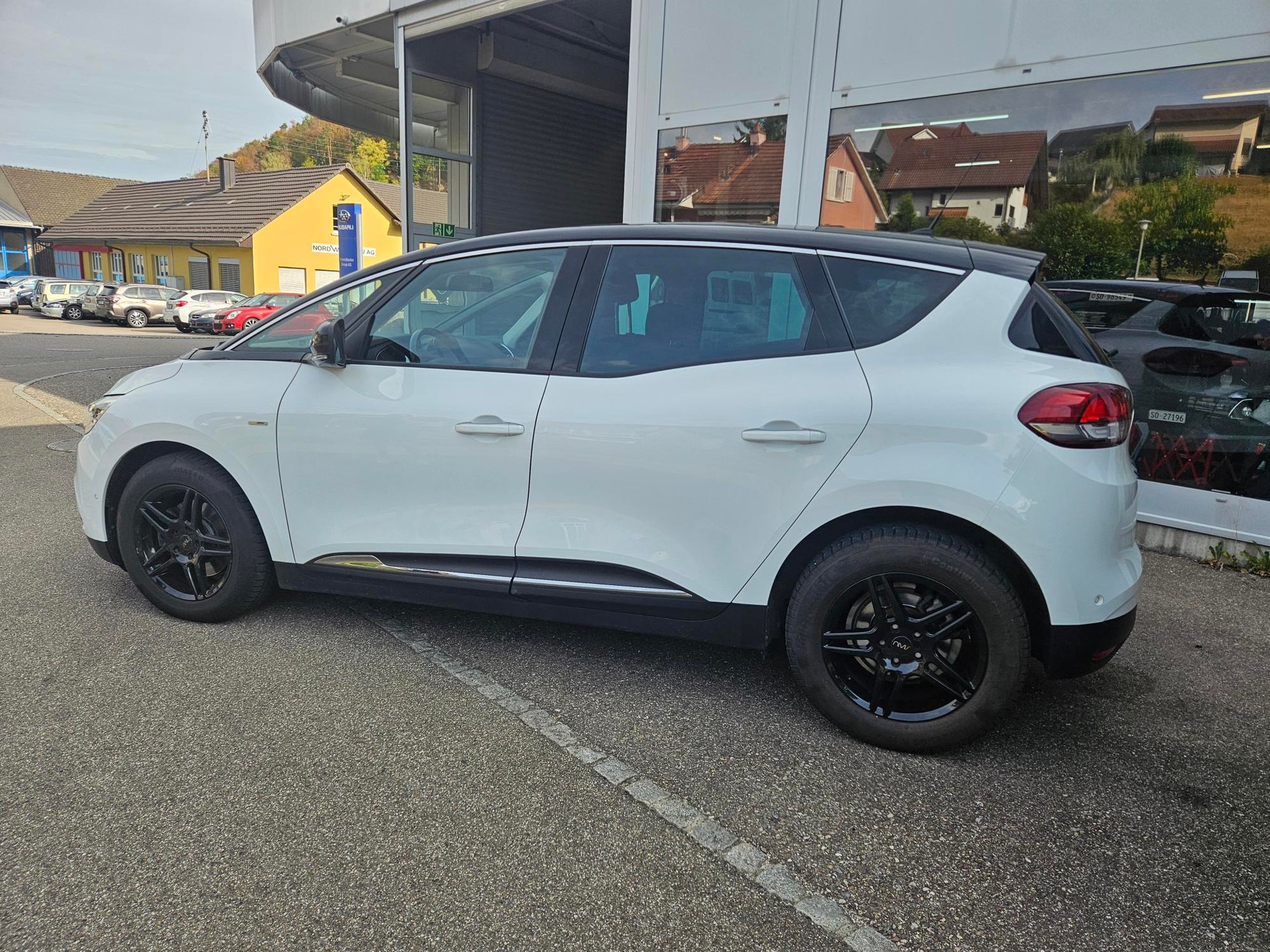 RENAULT Scénic 1.6 dCi Bose-image-5