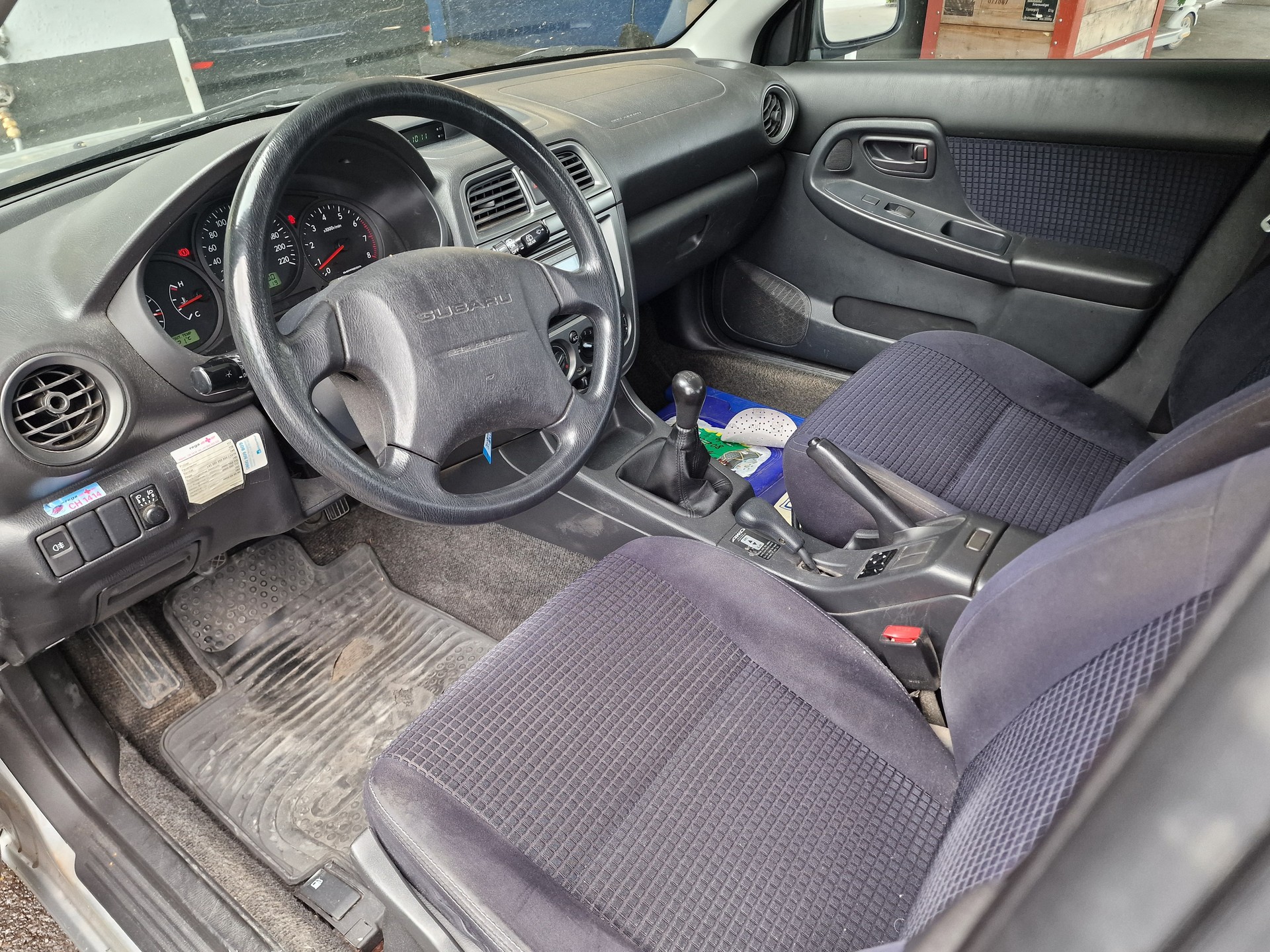 SUBARU Impreza 2.0R ab Platz 8x Rad neuwertig-image-5
