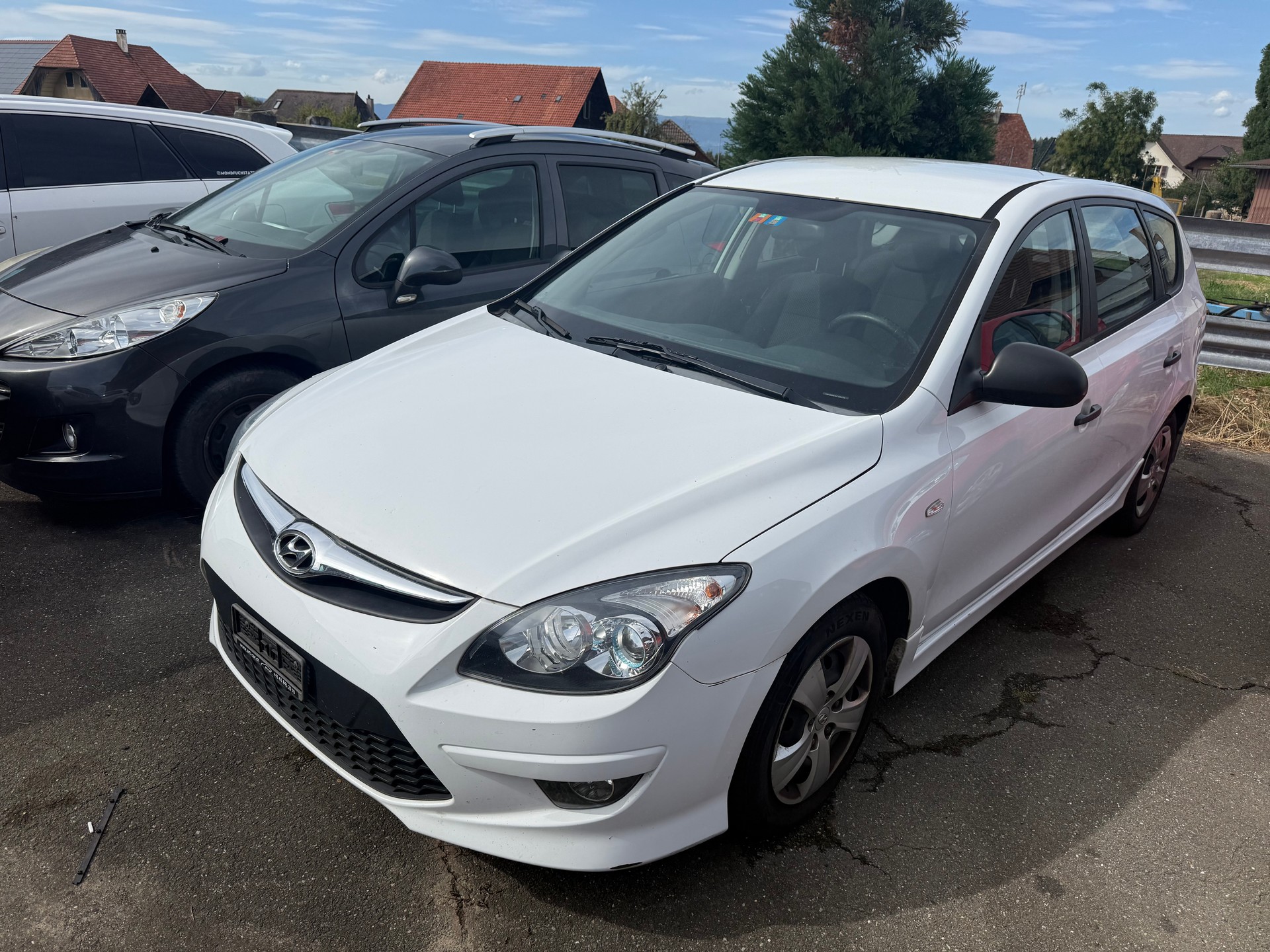 HYUNDAI i30 Wagon 1.4 Comfort-image-1