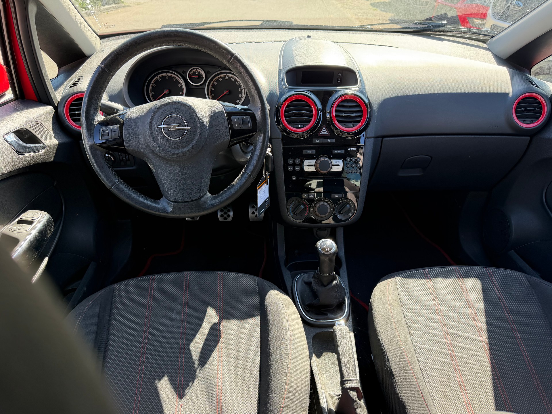 OPEL Corsa 1.4 TP Color Edition Sport-frisch ab Mfk-image-4