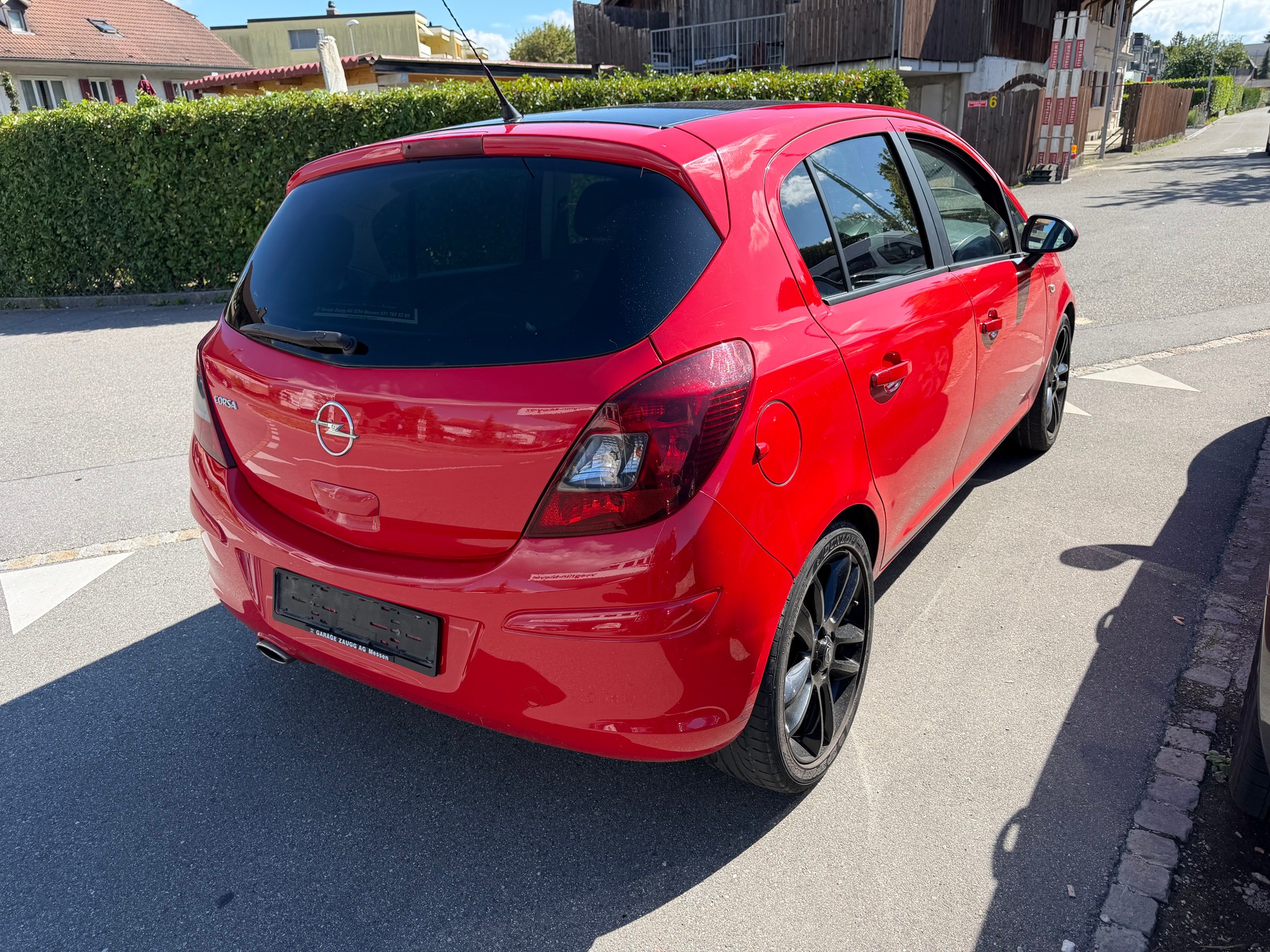 OPEL Corsa 1.4 TP Color Edition Sport-frisch ab Mfk-showroom-element-2