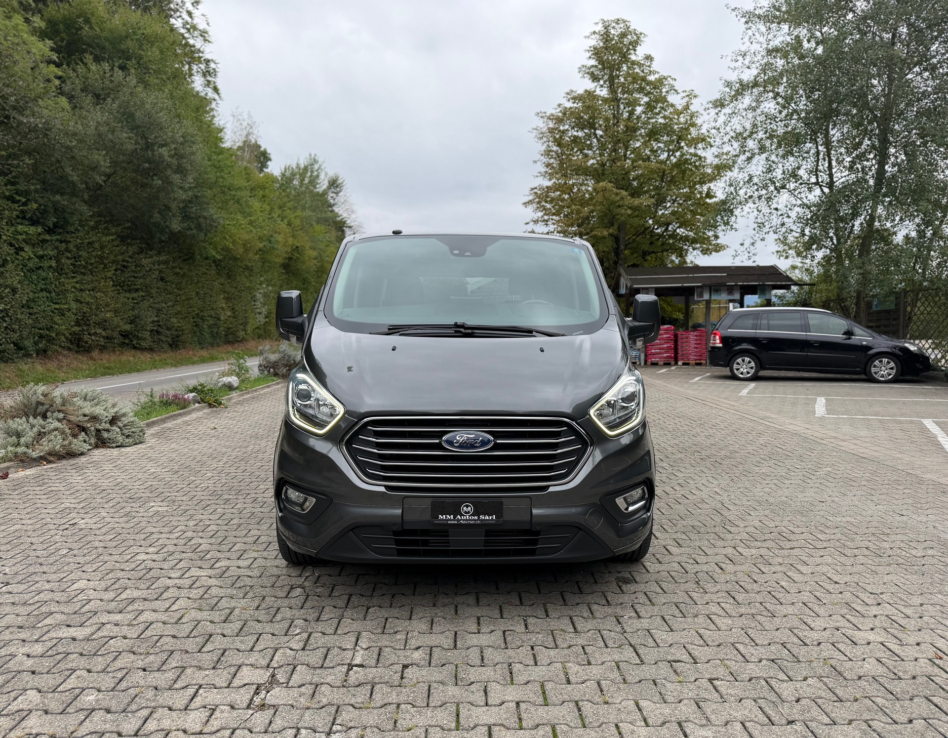 FORD Tourneo Custom 310 L1H1 Titanium SelectShift A-image-1