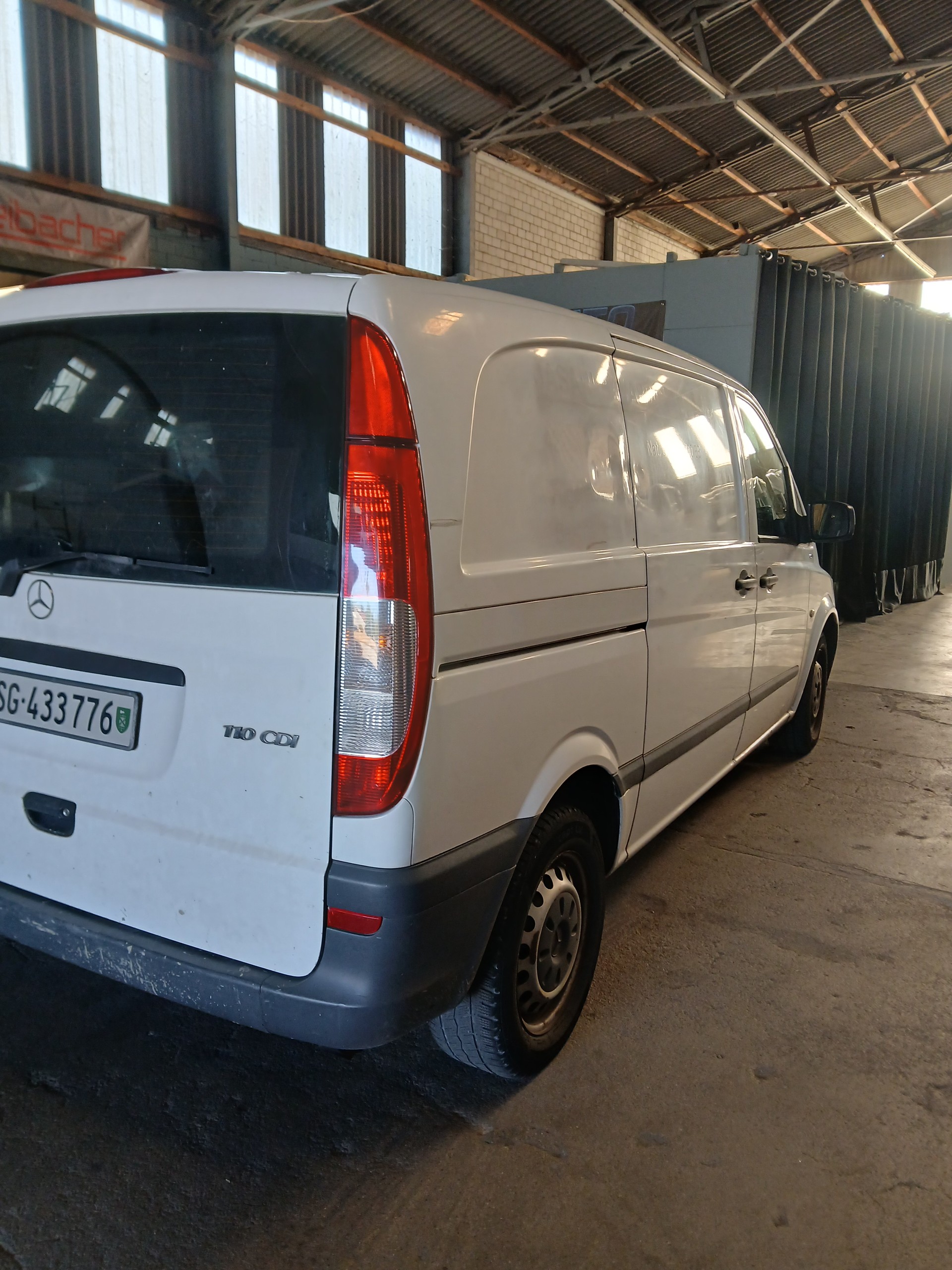 MERCEDES-BENZ VITO-image-2