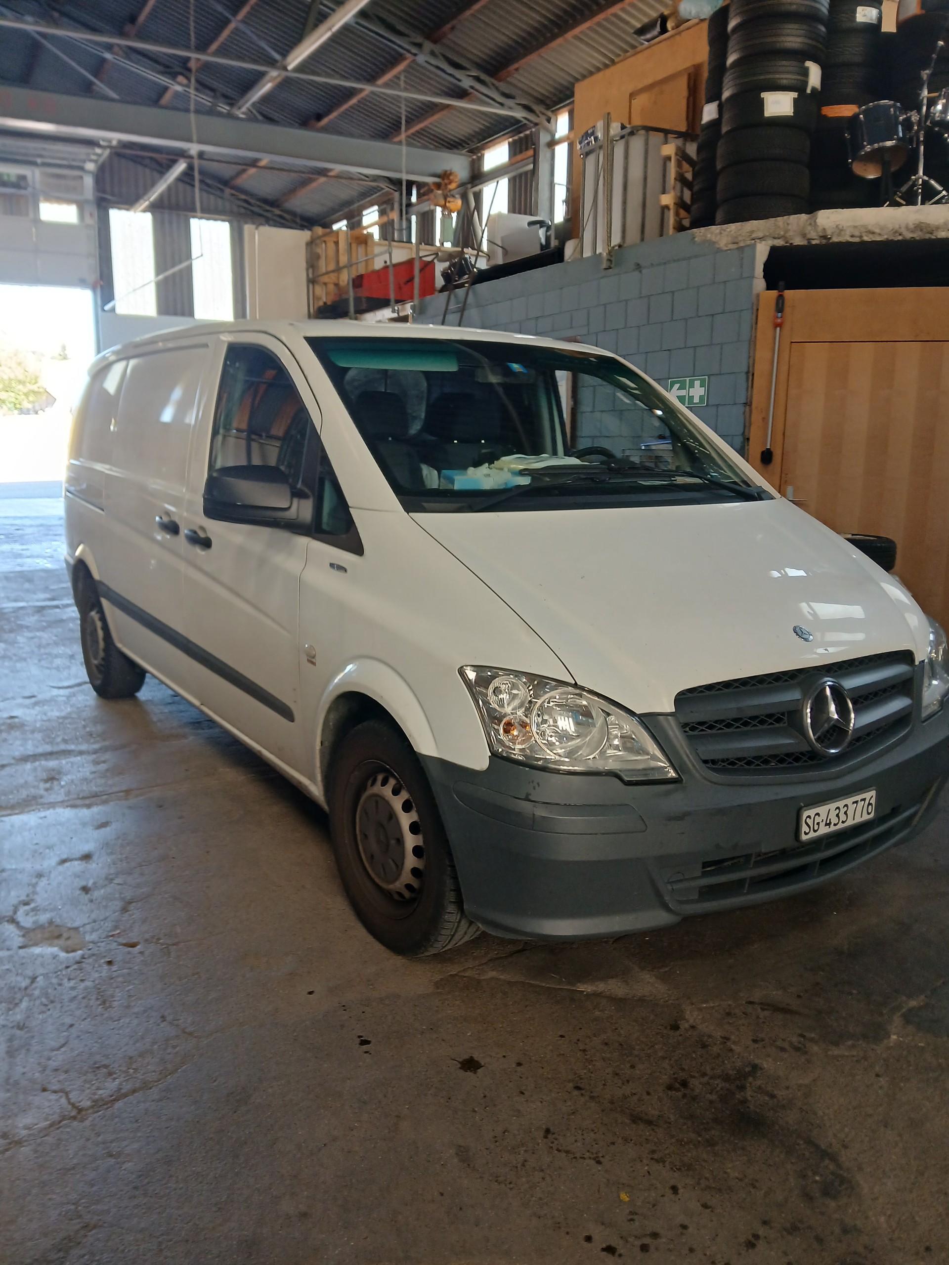 MERCEDES-BENZ VITO-image-1