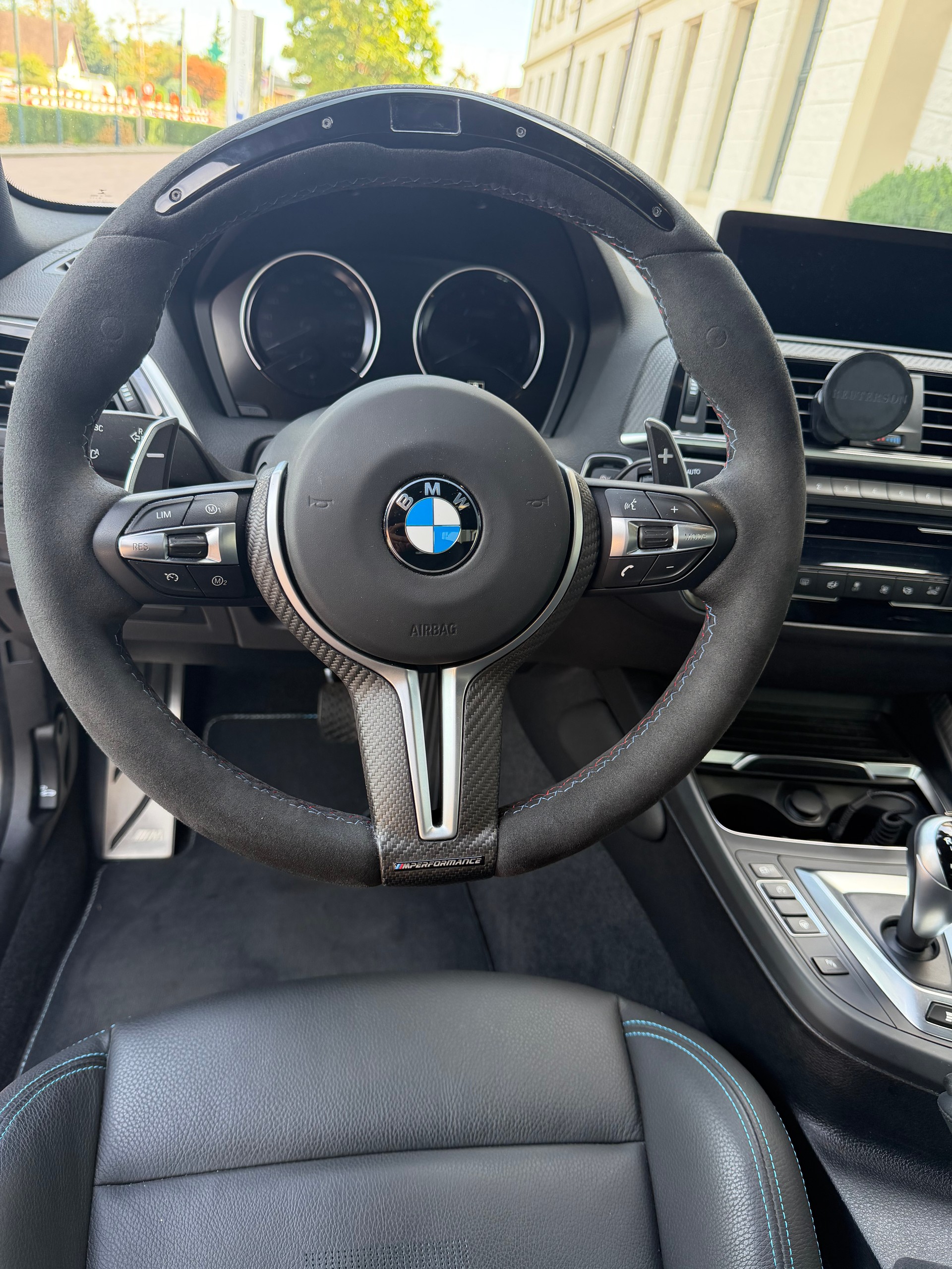 BMW M2 Competition-image-8