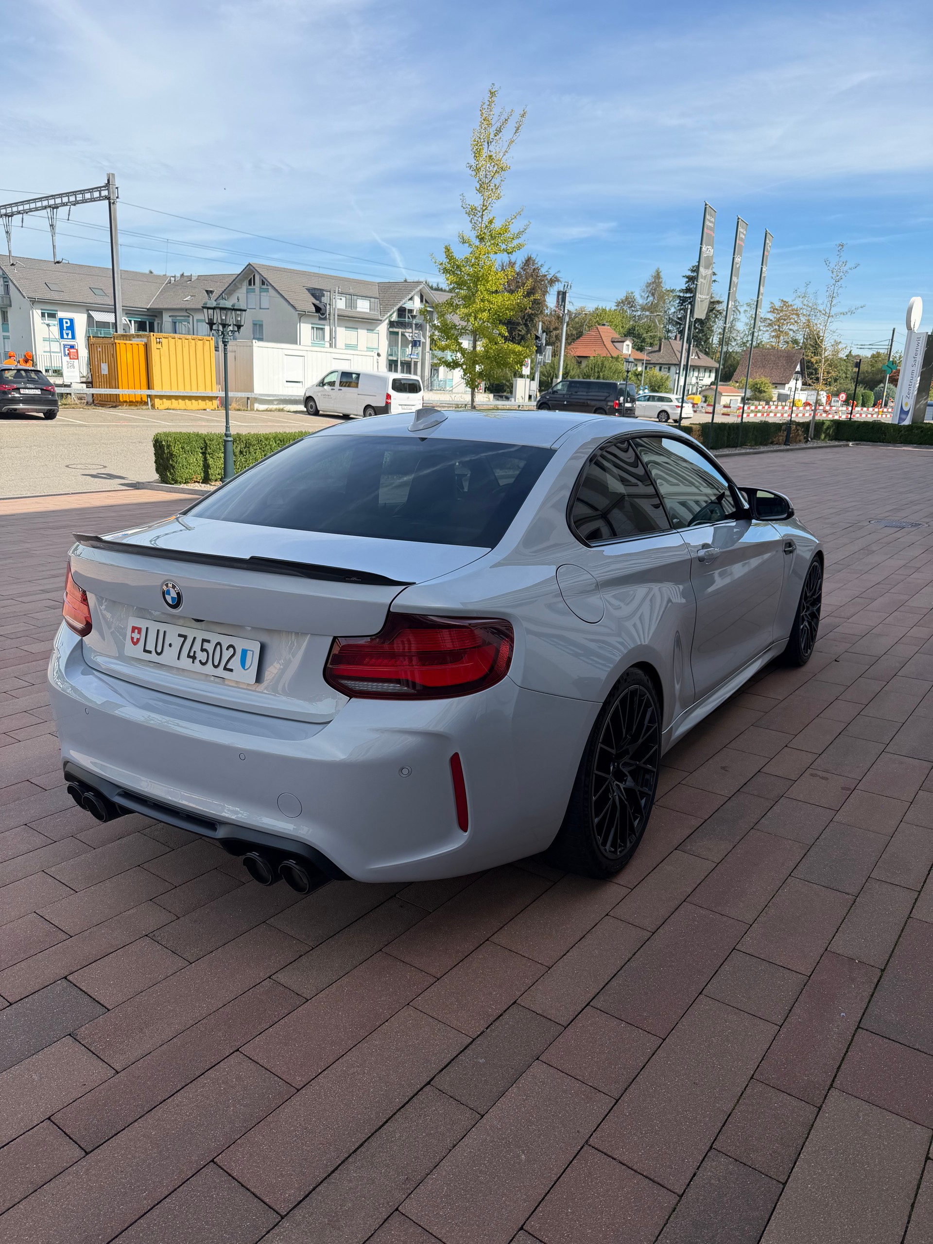 BMW M2 Competition-image-2