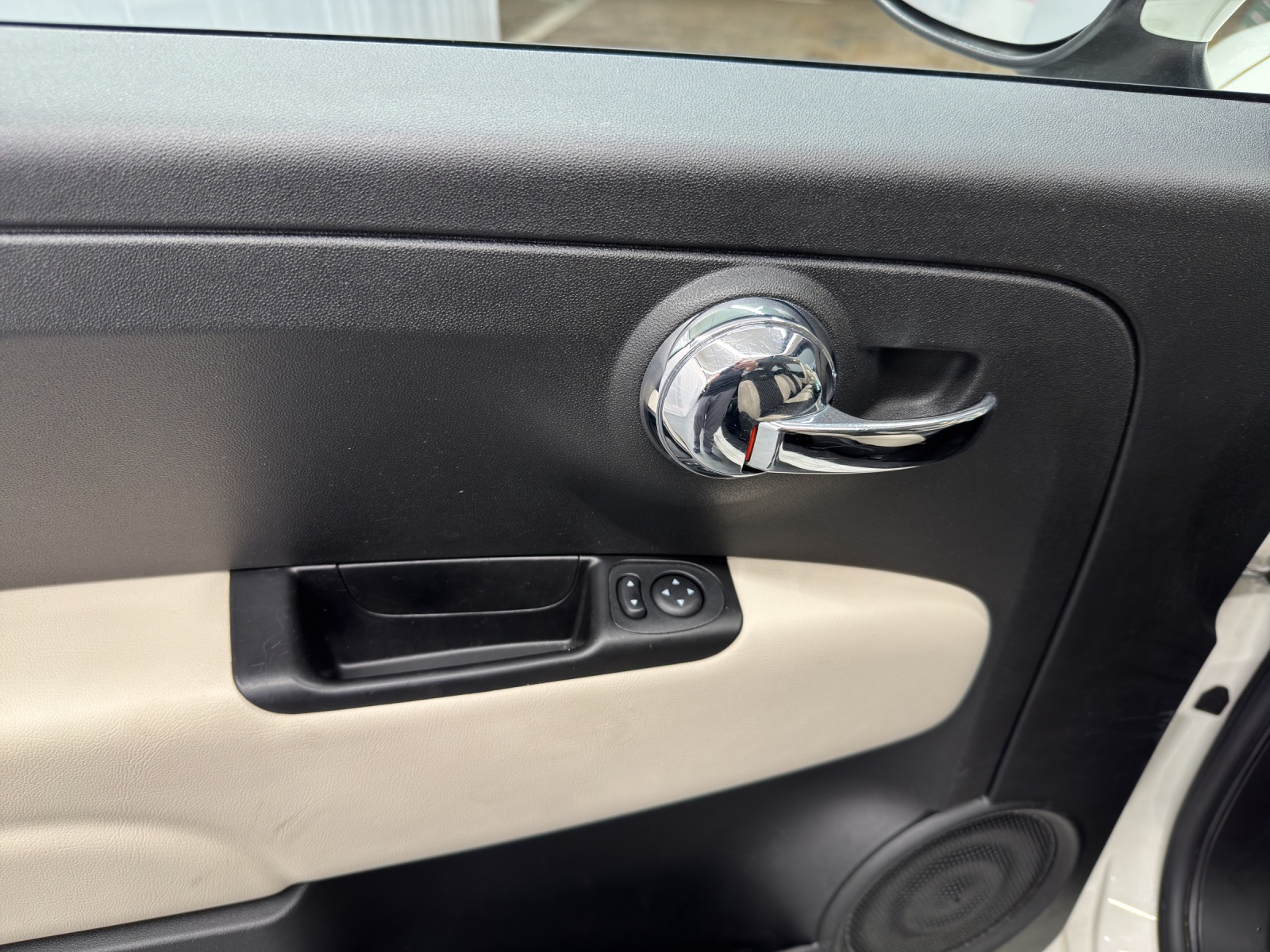 FIAT 500 1.0 Hybrid Dolcevita-image-12