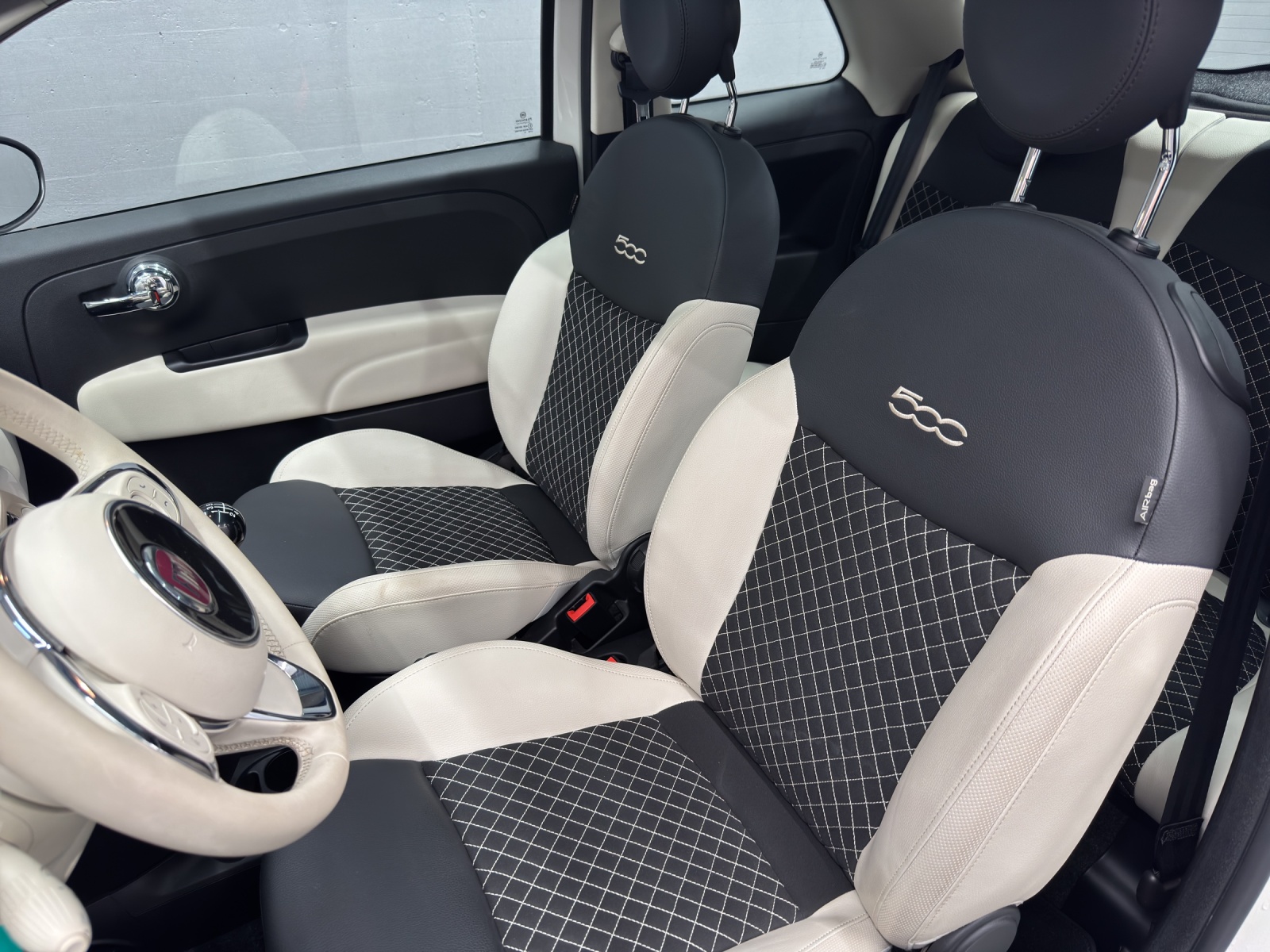 FIAT 500 1.0 Hybrid Dolcevita-image-13