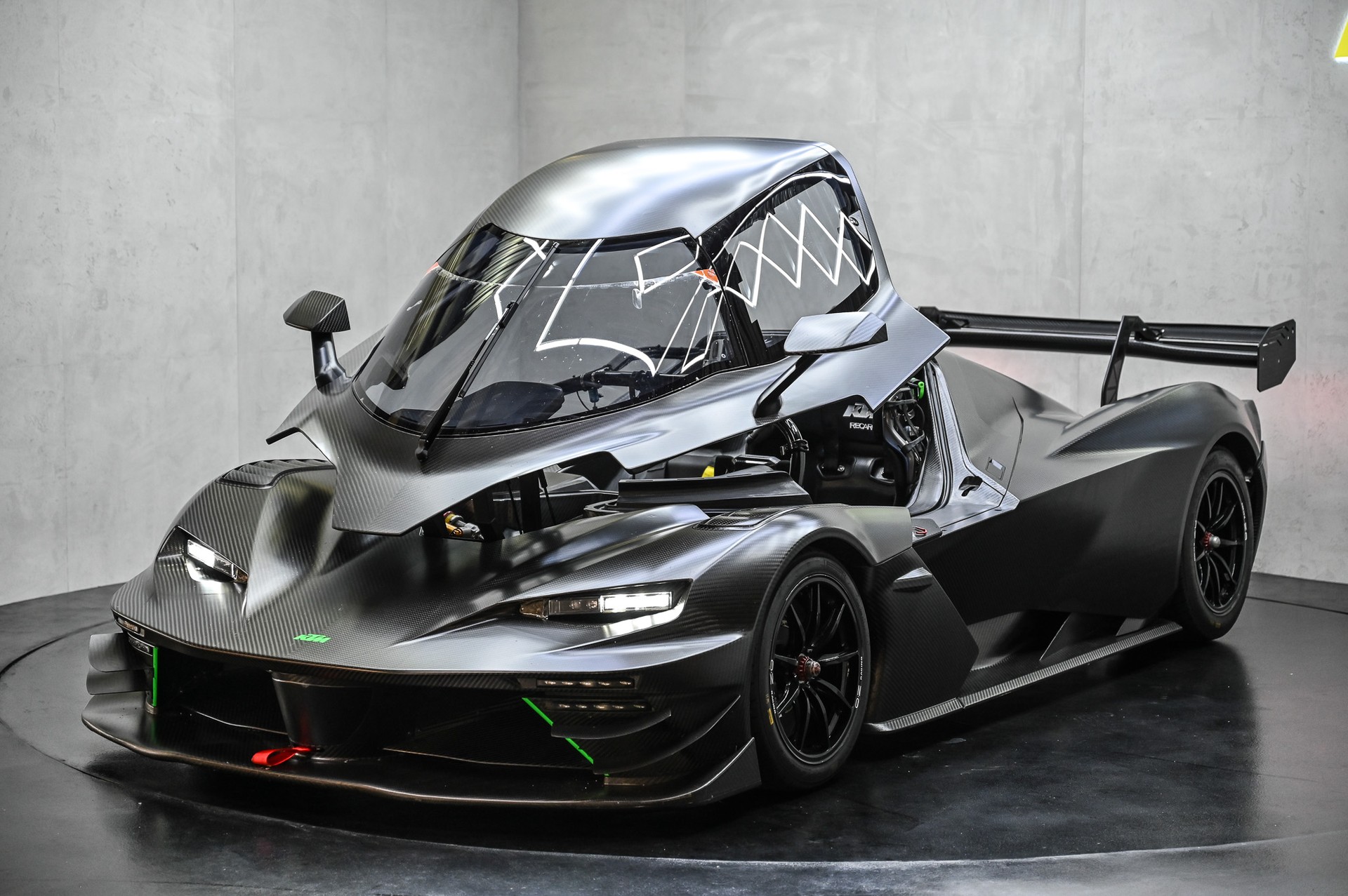 KTM X-BOW GT2-image-5