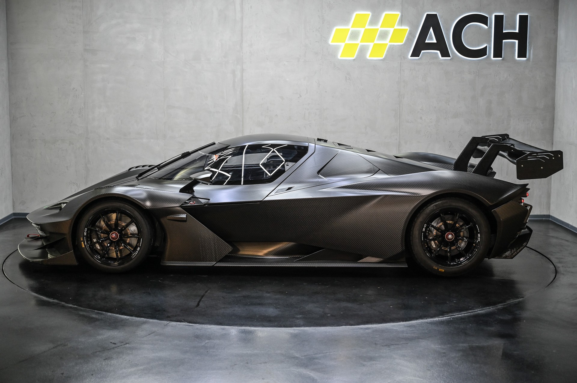 KTM X-BOW GT2-image-7