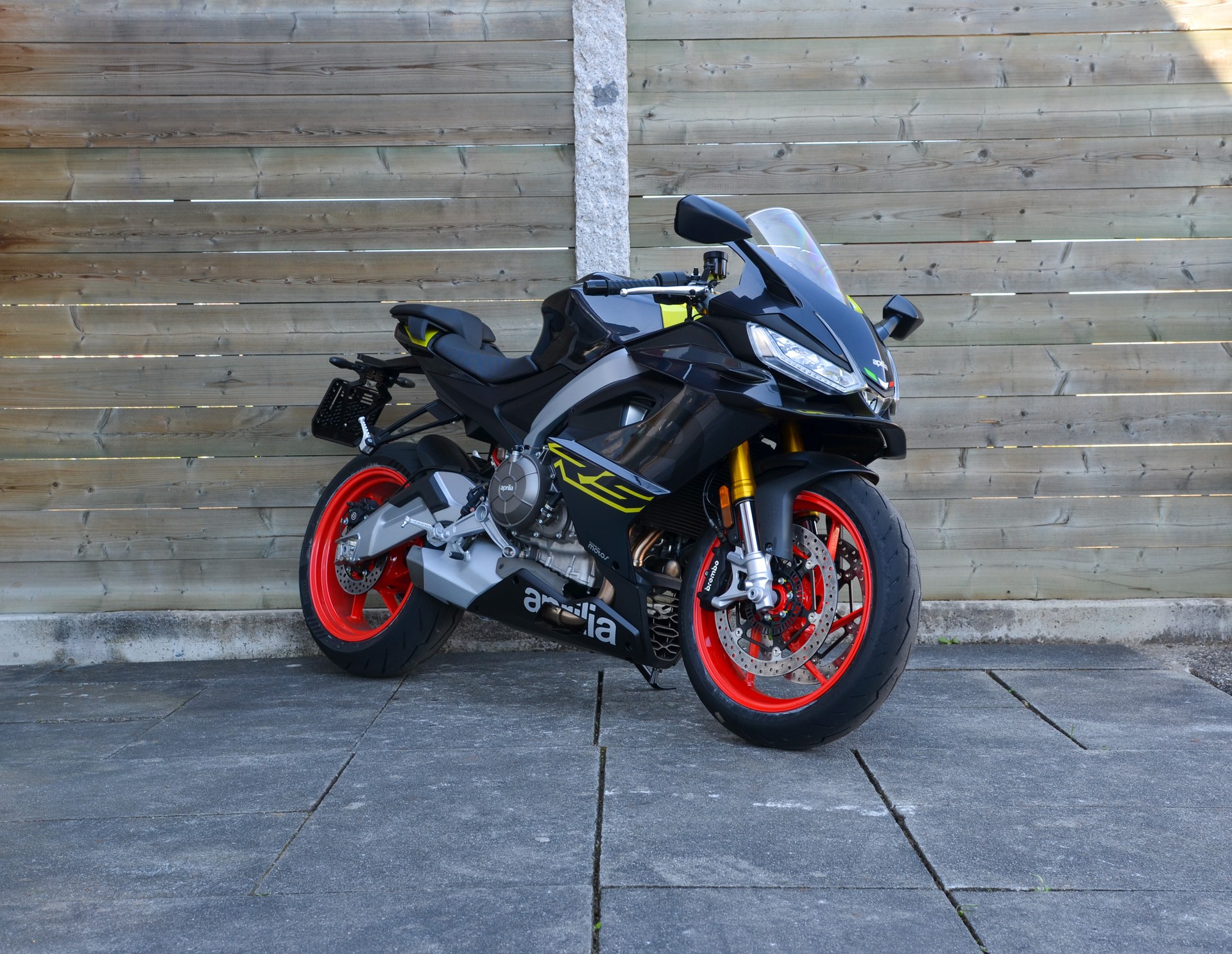 APRILIA RS 660 E5+ (35kW)-showroom-element-2