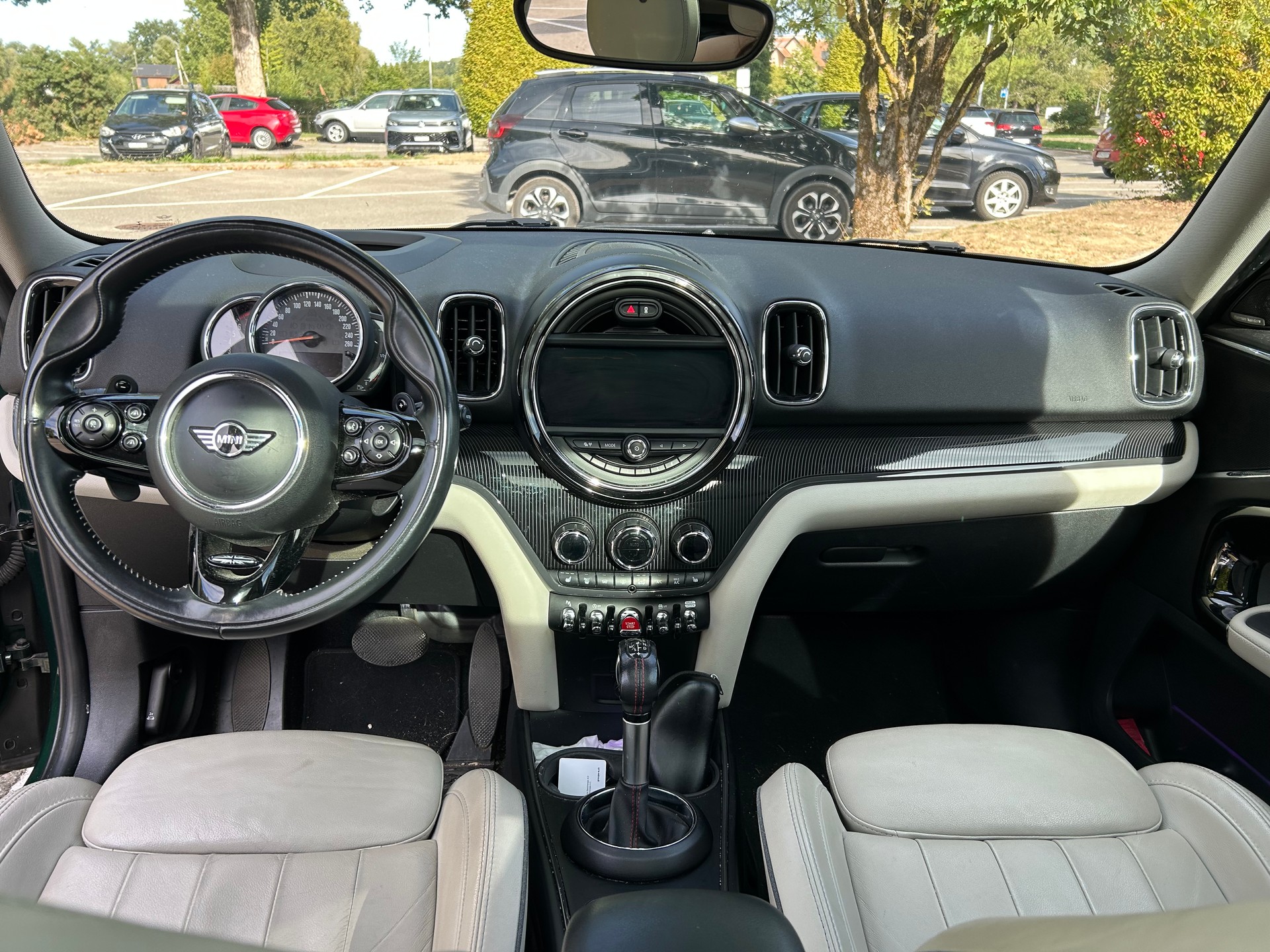 MINI 2.0i Cooper S SAG ALL4-image-2