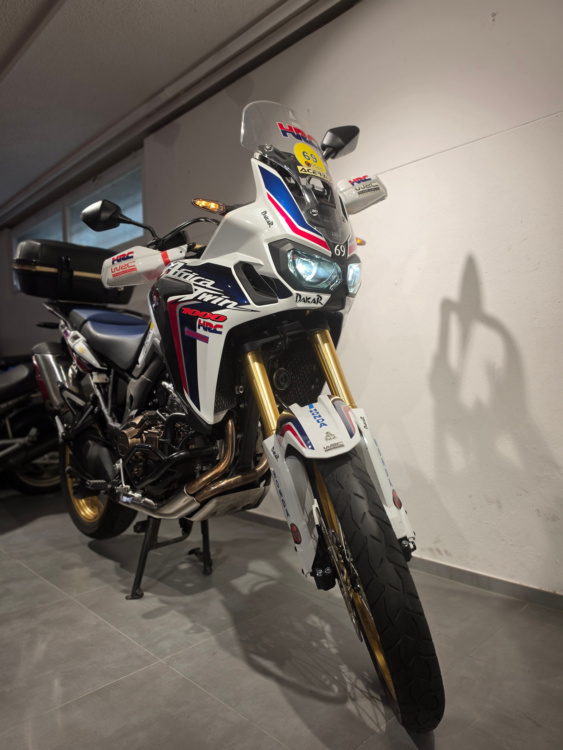 HONDA CRF 1000AD DTC Dakar Africa Twin-showroom-element-2