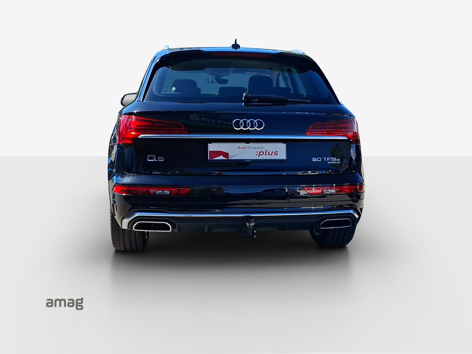 AUDI Q5 50 TFSI e PHEV S line quattro S-tronic-image-4