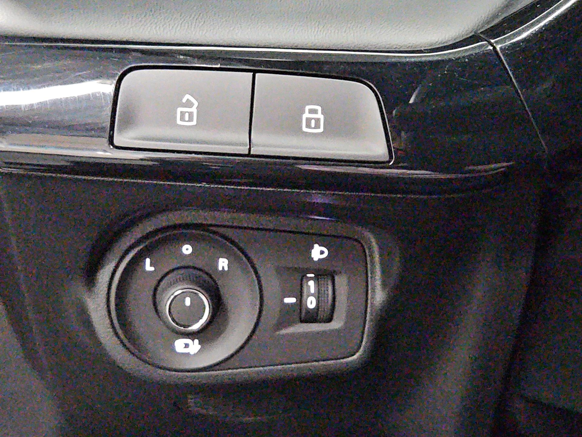 MG 3 1.5 Hybrid Luxury Aut.-image-22