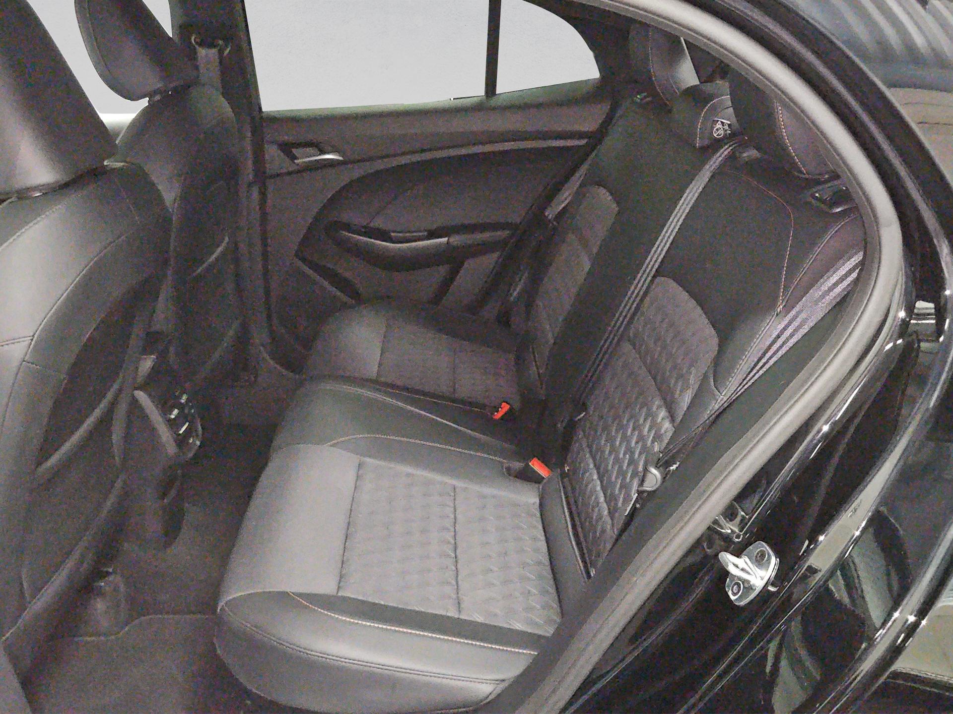 MG 3 1.5 Hybrid Luxury Aut.-image-14