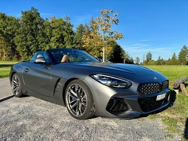 BMW M40i-image-4