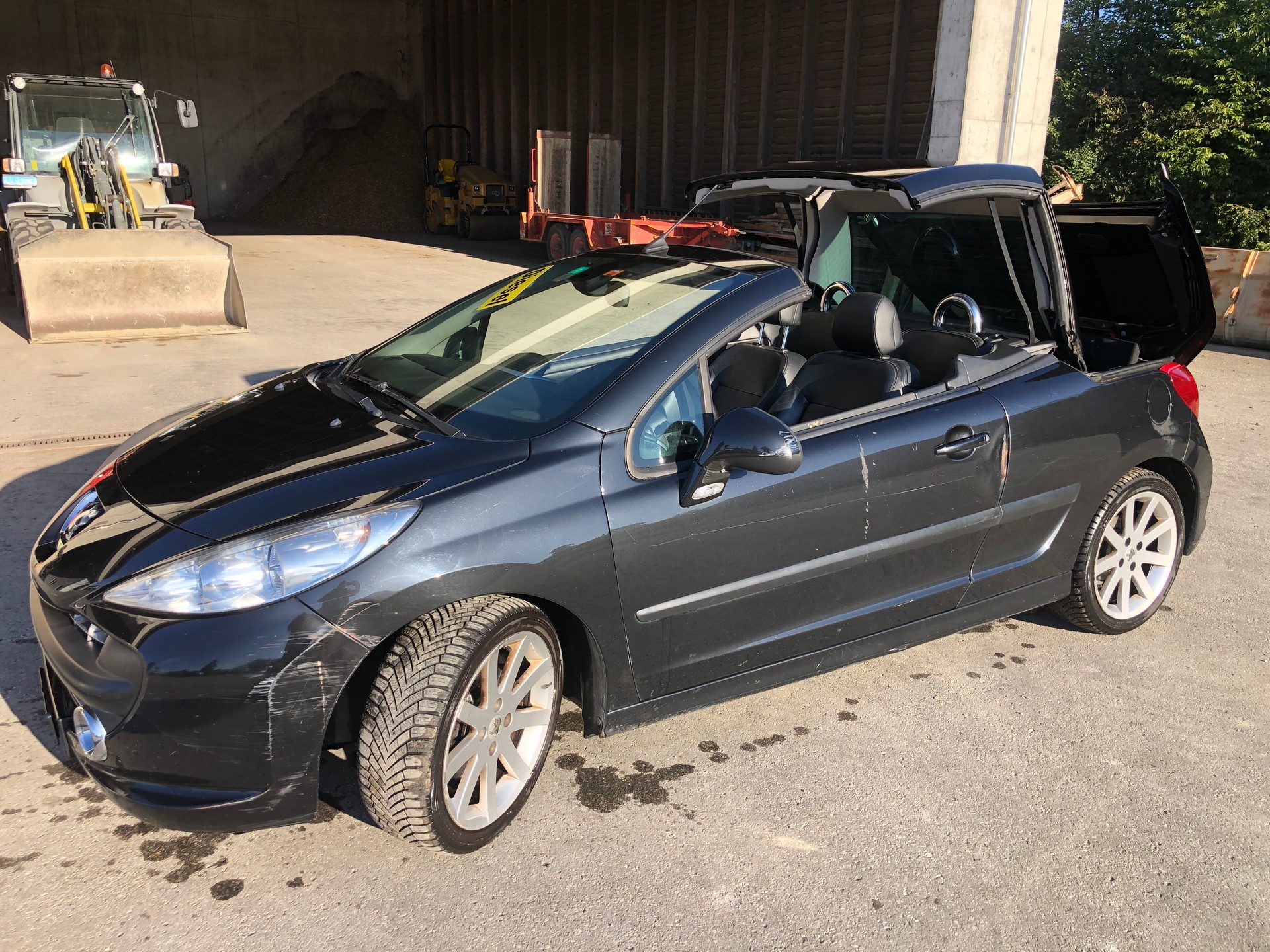 PEUGEOT 207 CC 1.6 HDI Sport-image-8