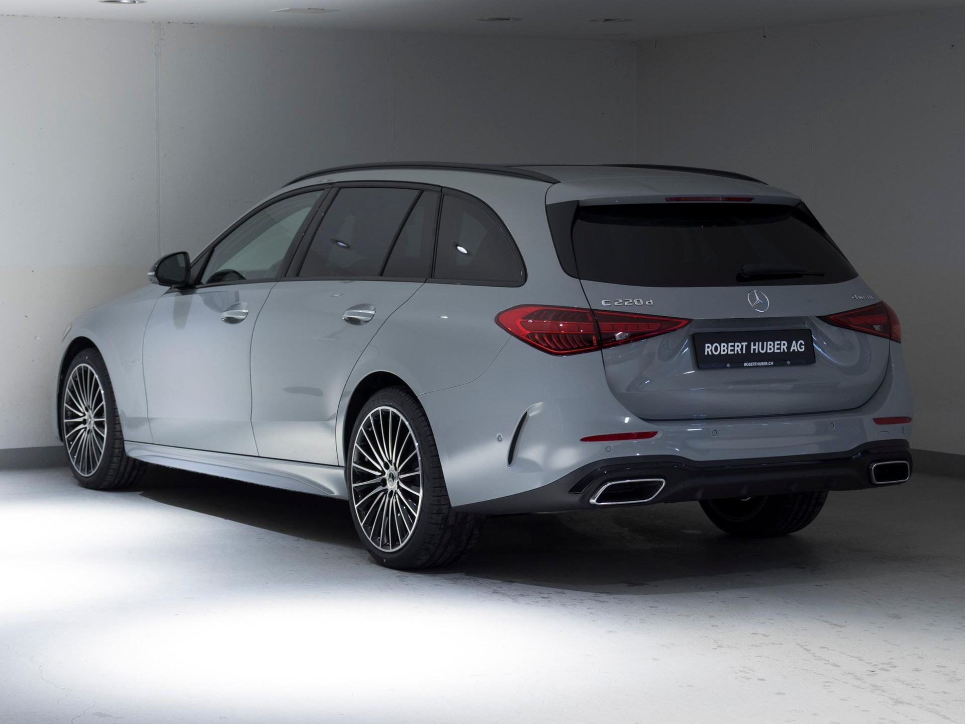 MERCEDES-BENZ C 220 d 4MATIC T-Modell-image-3