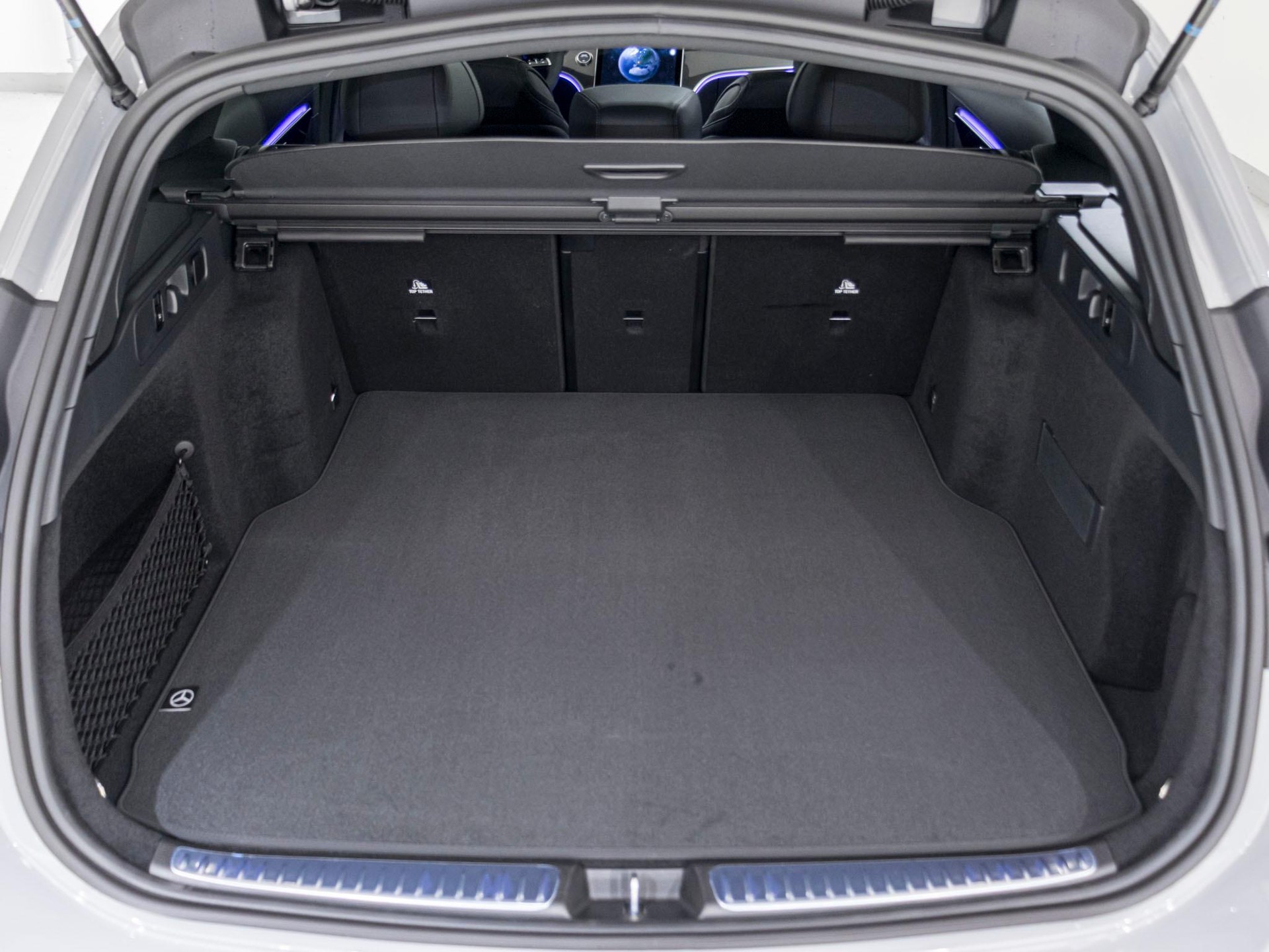 MERCEDES-BENZ C 220 d 4MATIC T-Modell-image-12