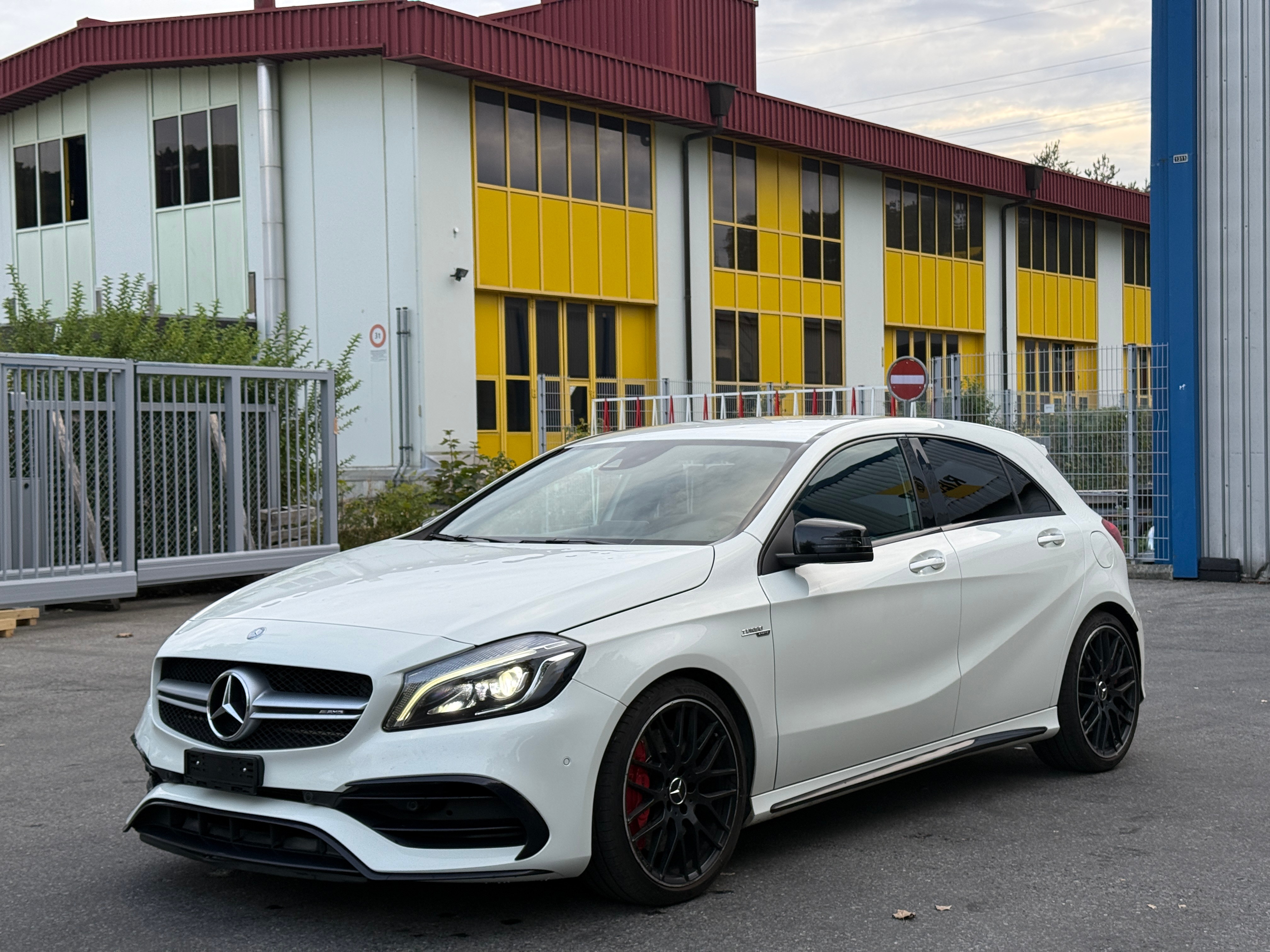 Car photo