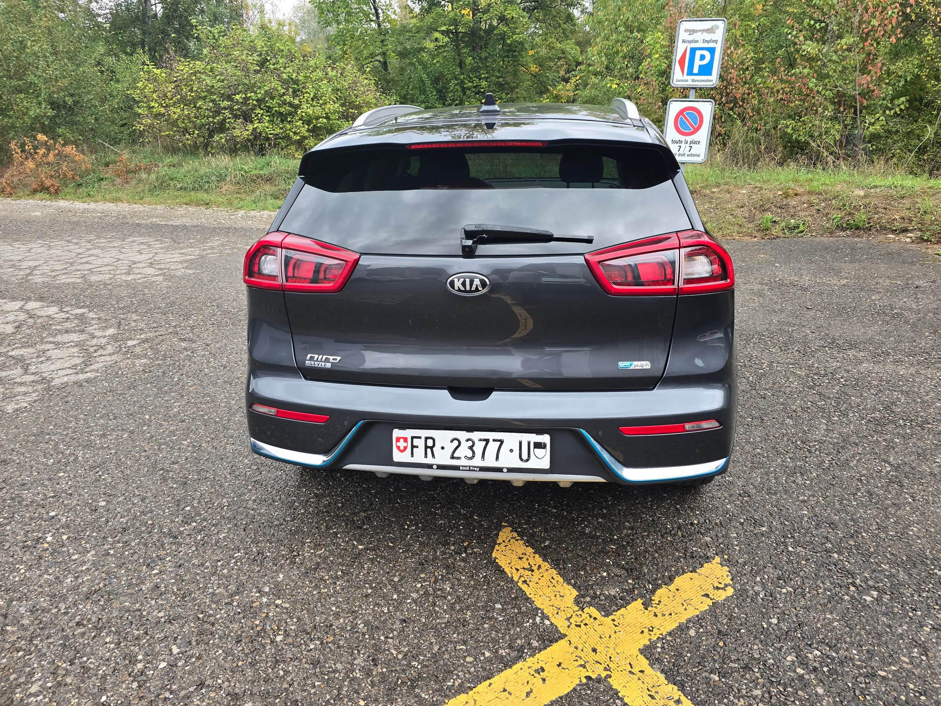 KIA Niro 1.6GDi Plug-in Hybrid DCT-image-2
