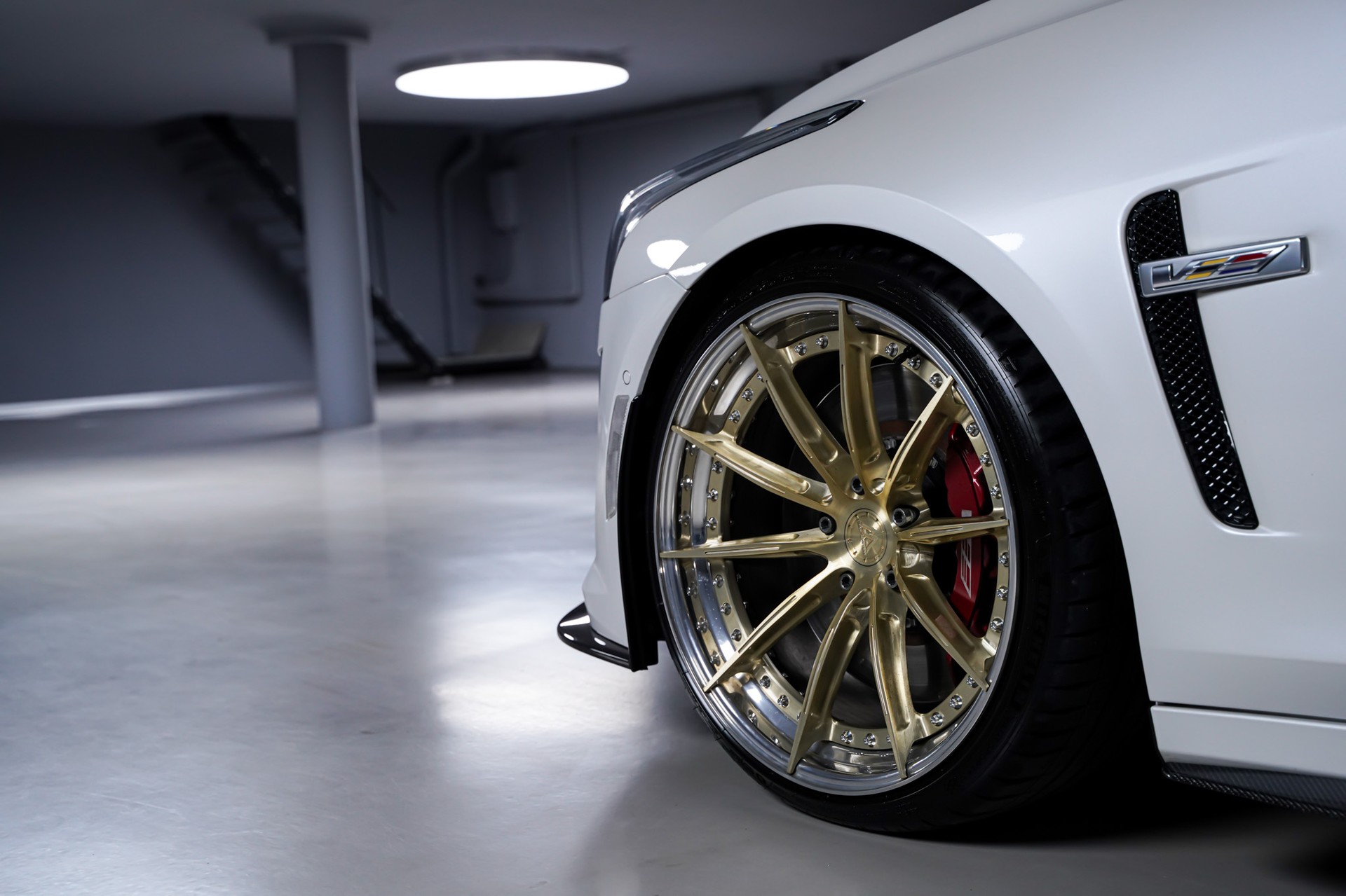 CADILLAC CTS-V Sedan 6.2 SC CHAMPION EDITION Automatic-image-11