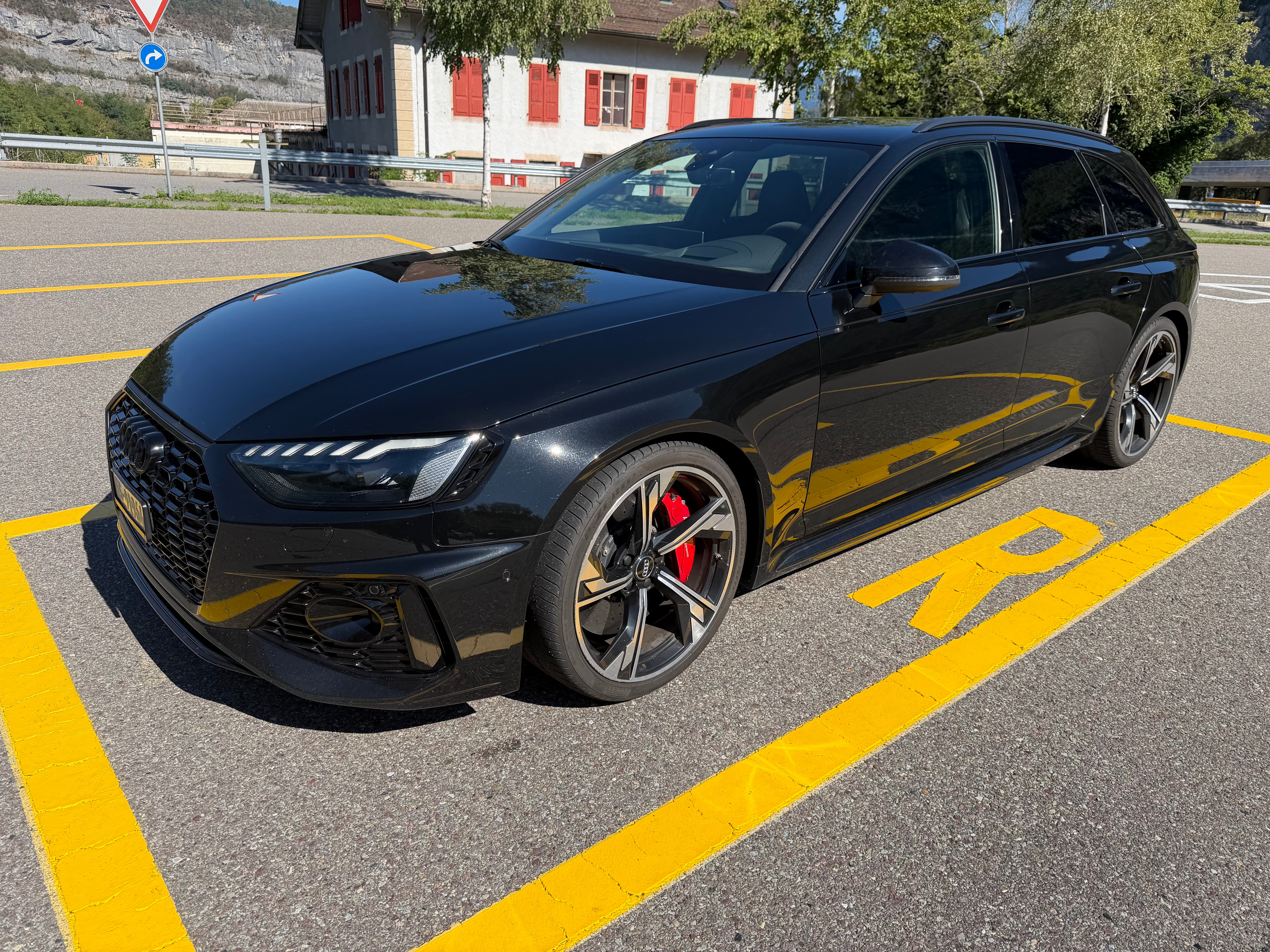 Car photo