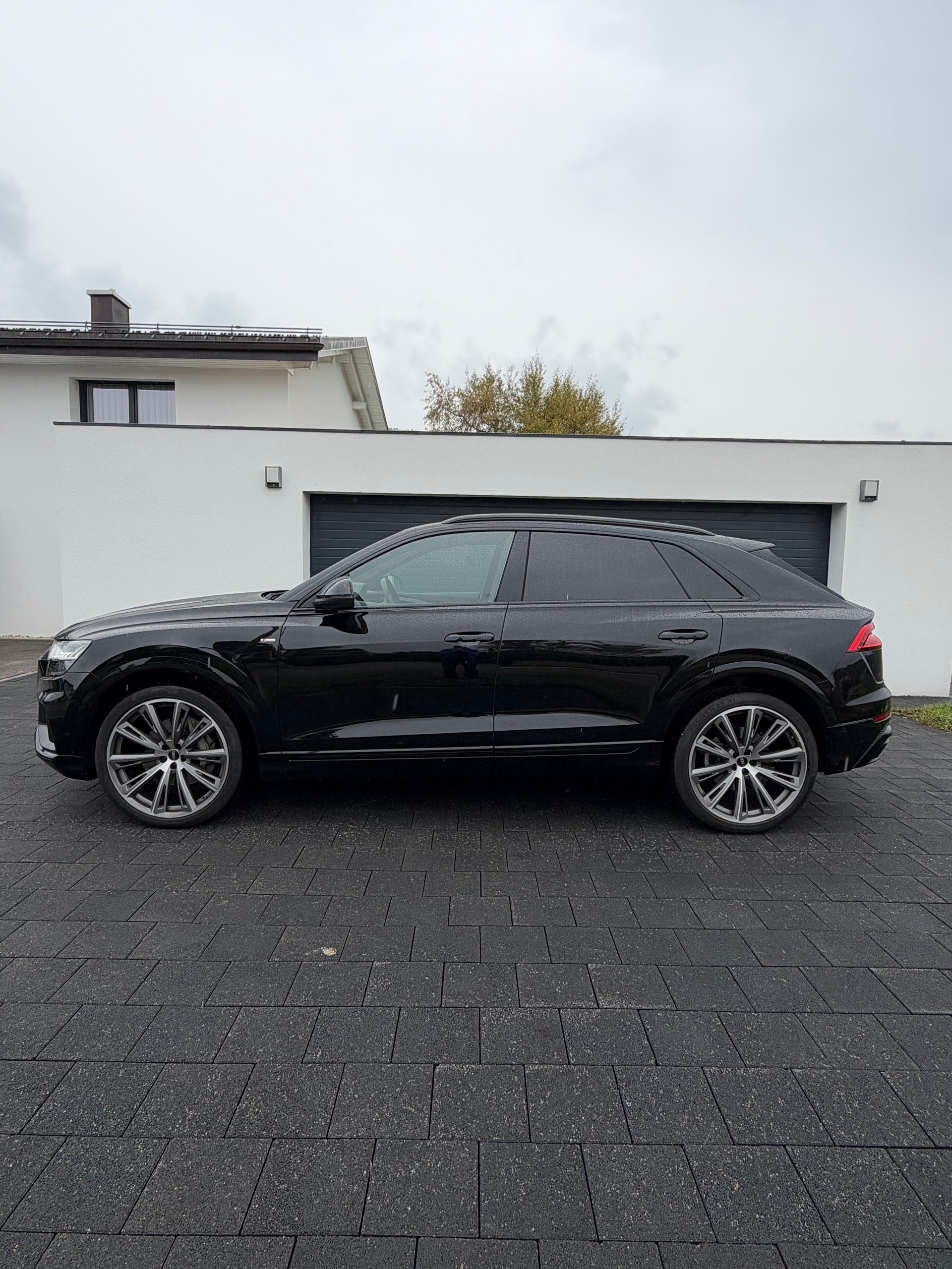AUDI Q8 50 TDI Black Edition quattro tiptronic-image-7