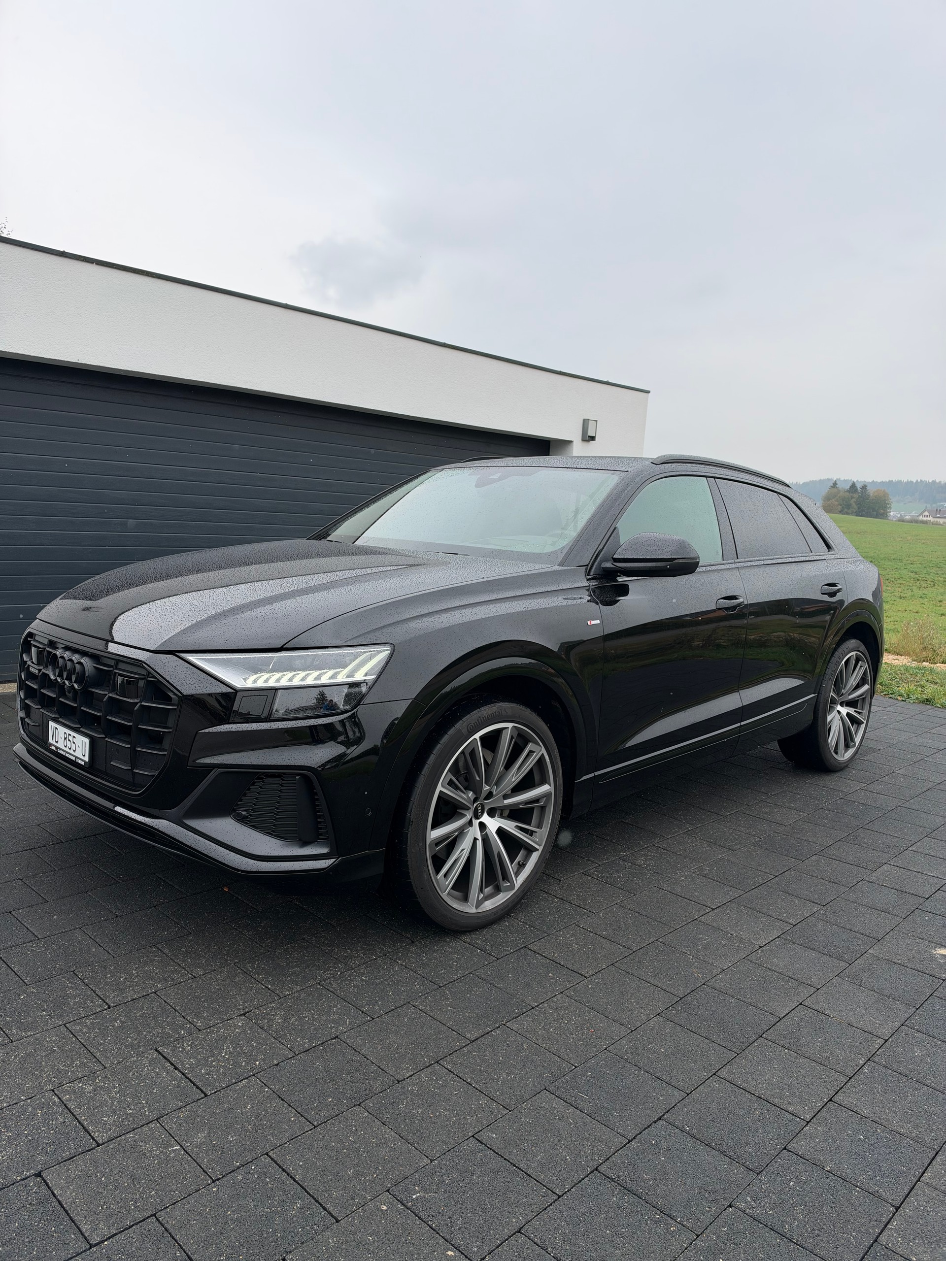 AUDI Q8 50 TDI Black Edition quattro tiptronic-image-1