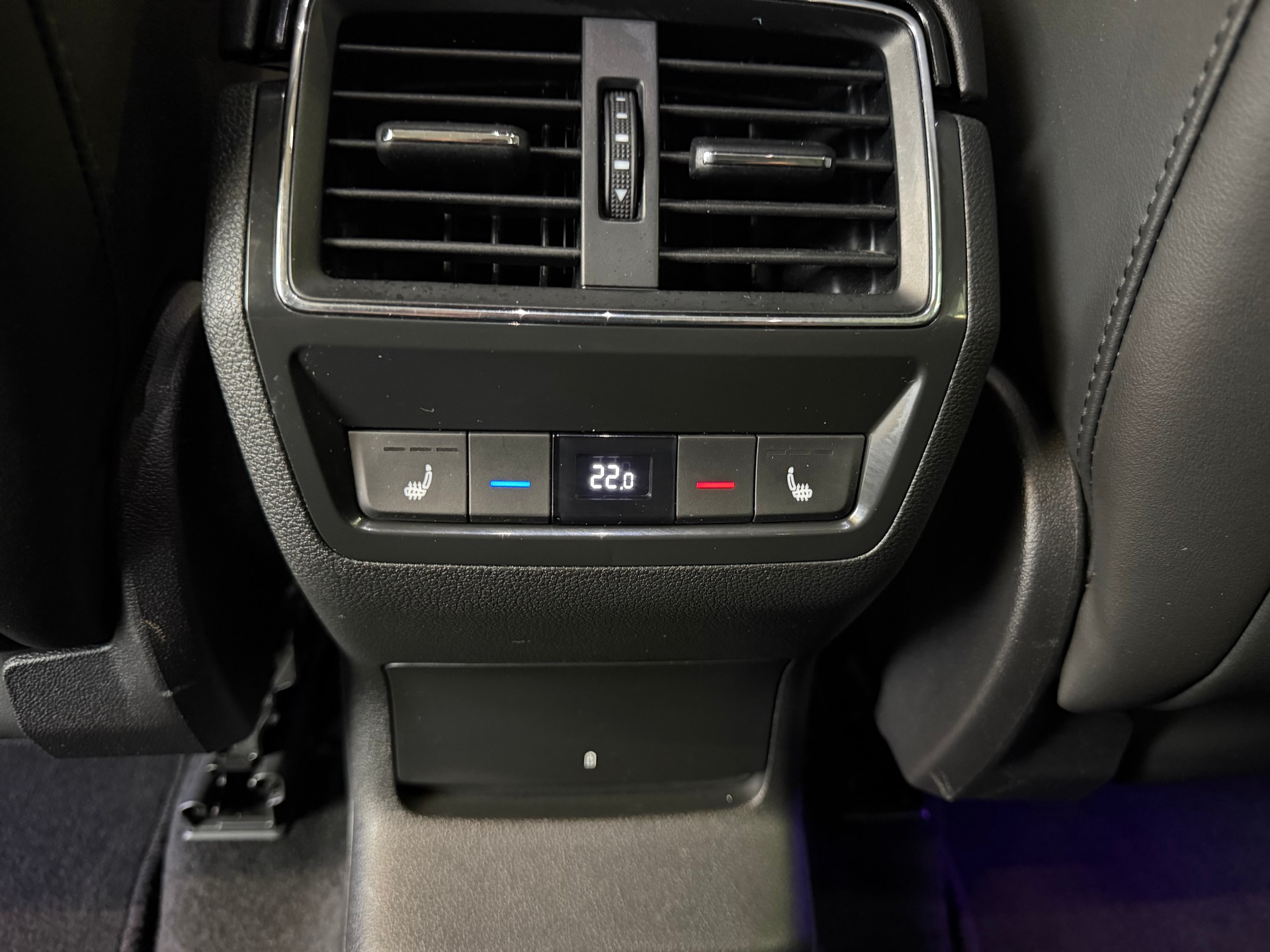 SKODA Kodiaq 2.0 TDI CR L&K 4x4 DSG-image-23