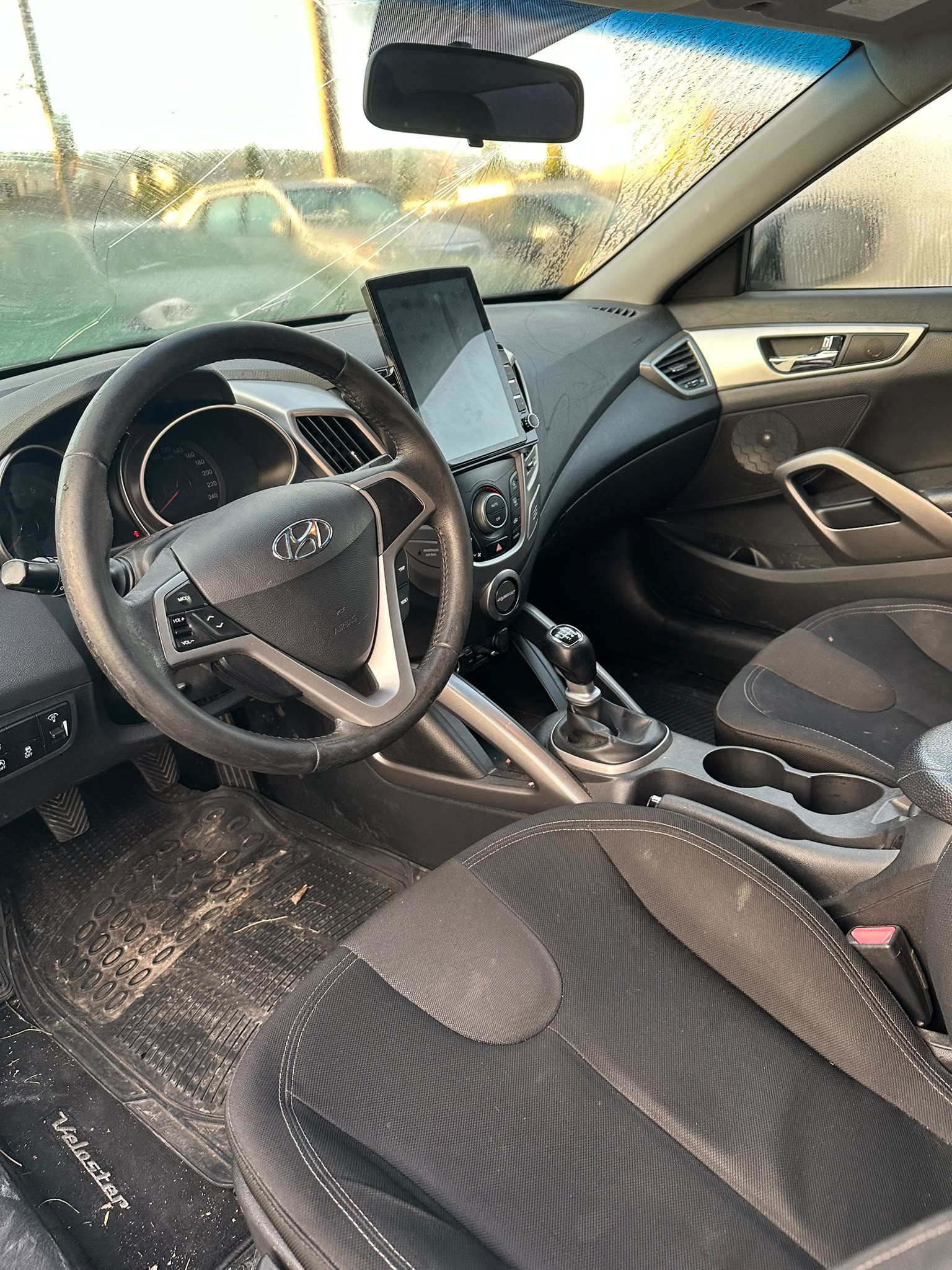 HYUNDAI Veloster 1.6 GDI-image-6