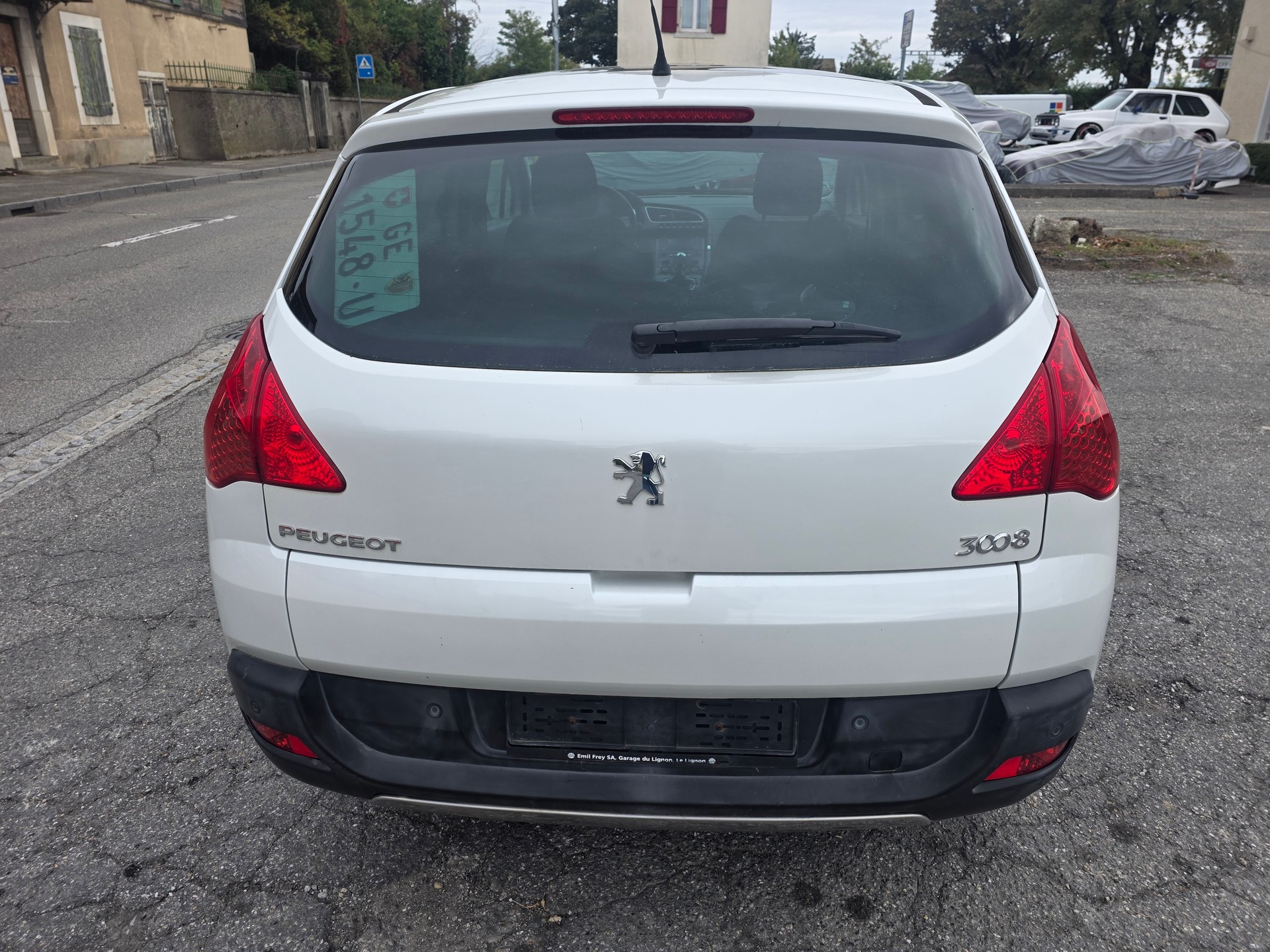 PEUGEOT 3008 2.0 HDI Platinum-image-5