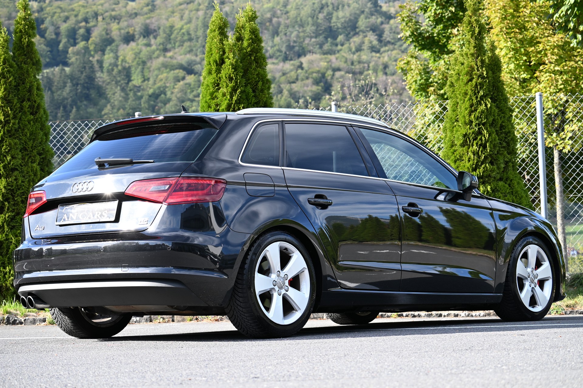 AUDI A3 SPORTBACK 2.0 TDI AMBITION QUATTRO TOP ZUSTAND INNEN AUSSEN WIE NEU AB MFK UND SERVICE-image-15