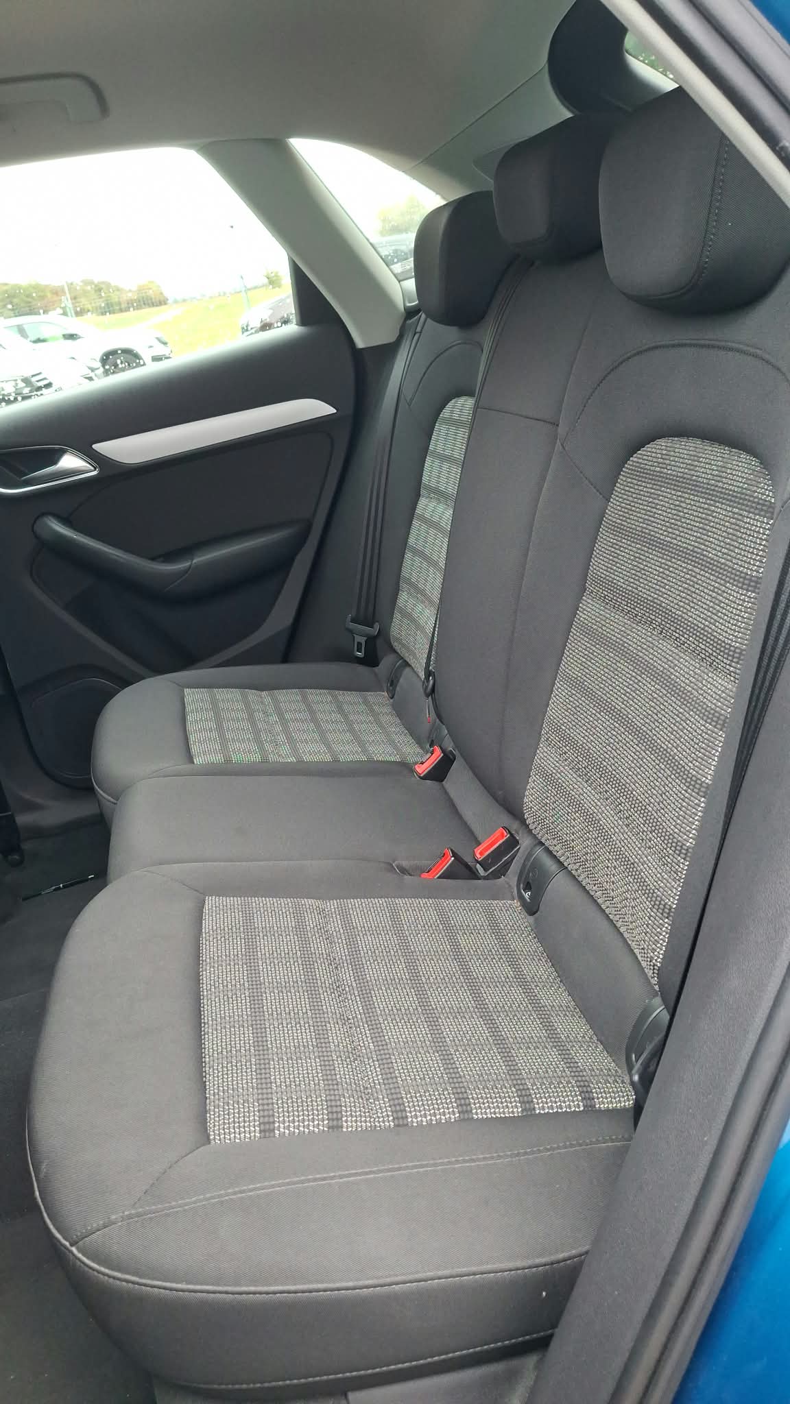 AUDI Q3 1.4 TFSI Start S-tronic-image-3