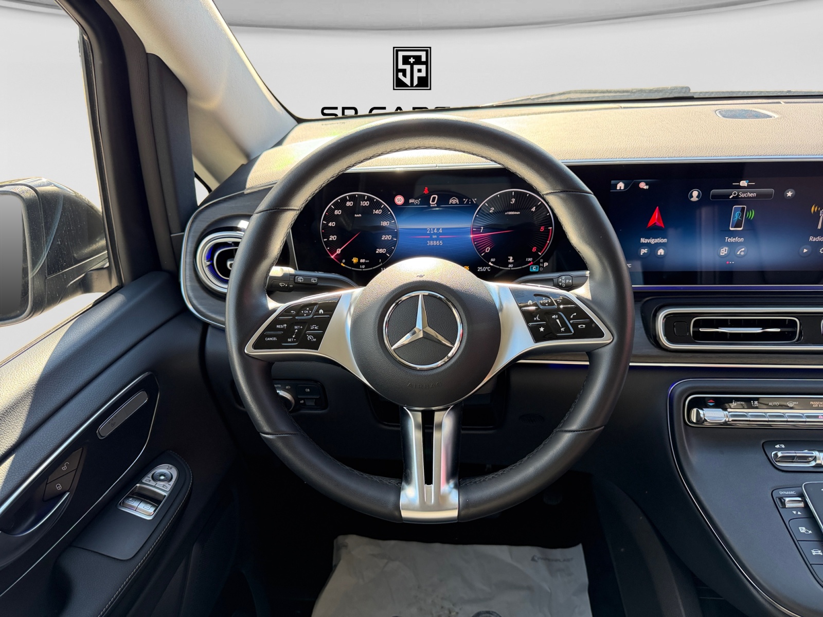 MERCEDES-BENZ V 300 d extralang Avantgarde 4Matic 9G-Tronic-image-12